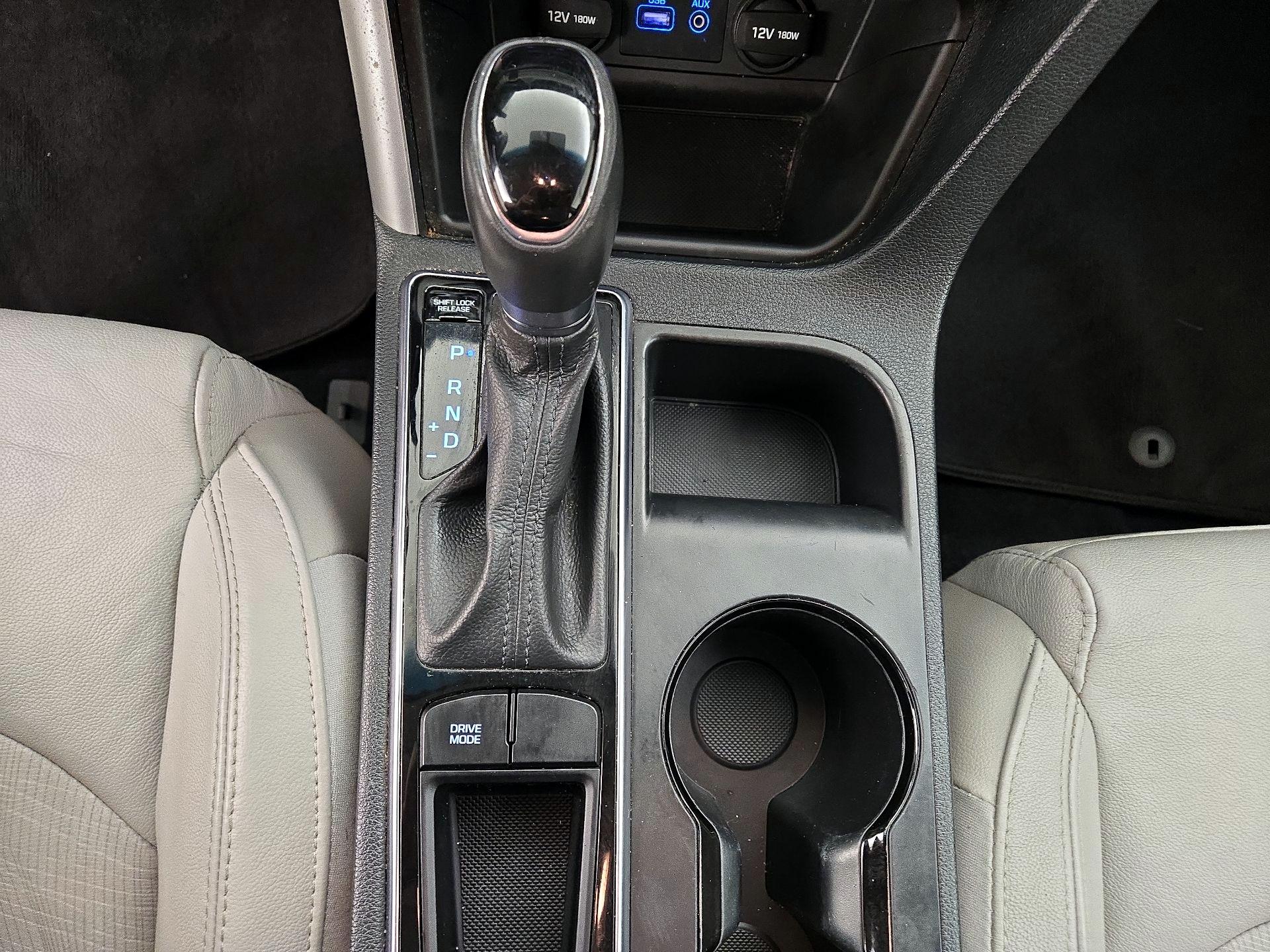 Thumbnail: 2016 Hyundai Sonata - 15