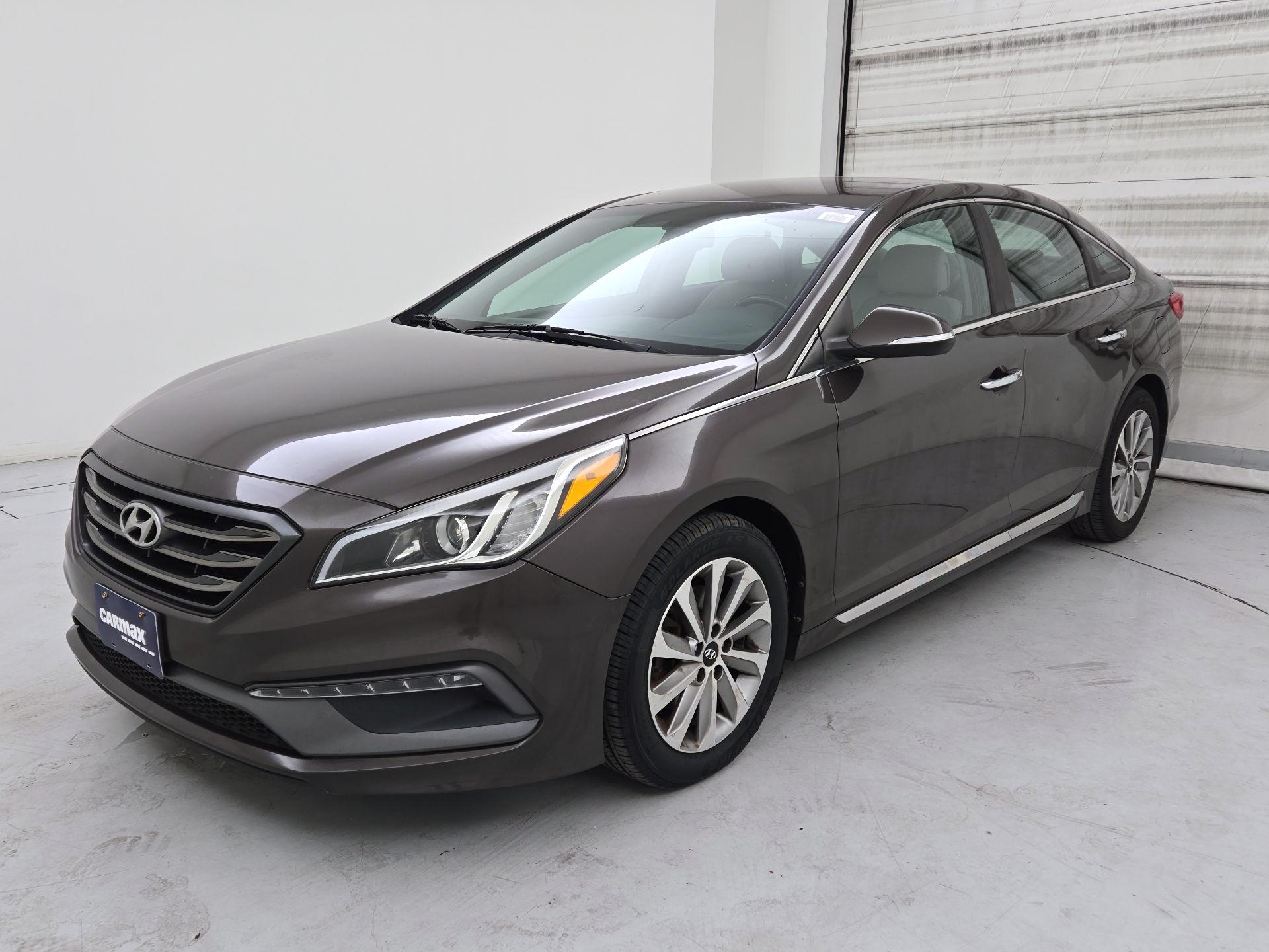 Thumbnail: 2016 Hyundai Sonata - 3