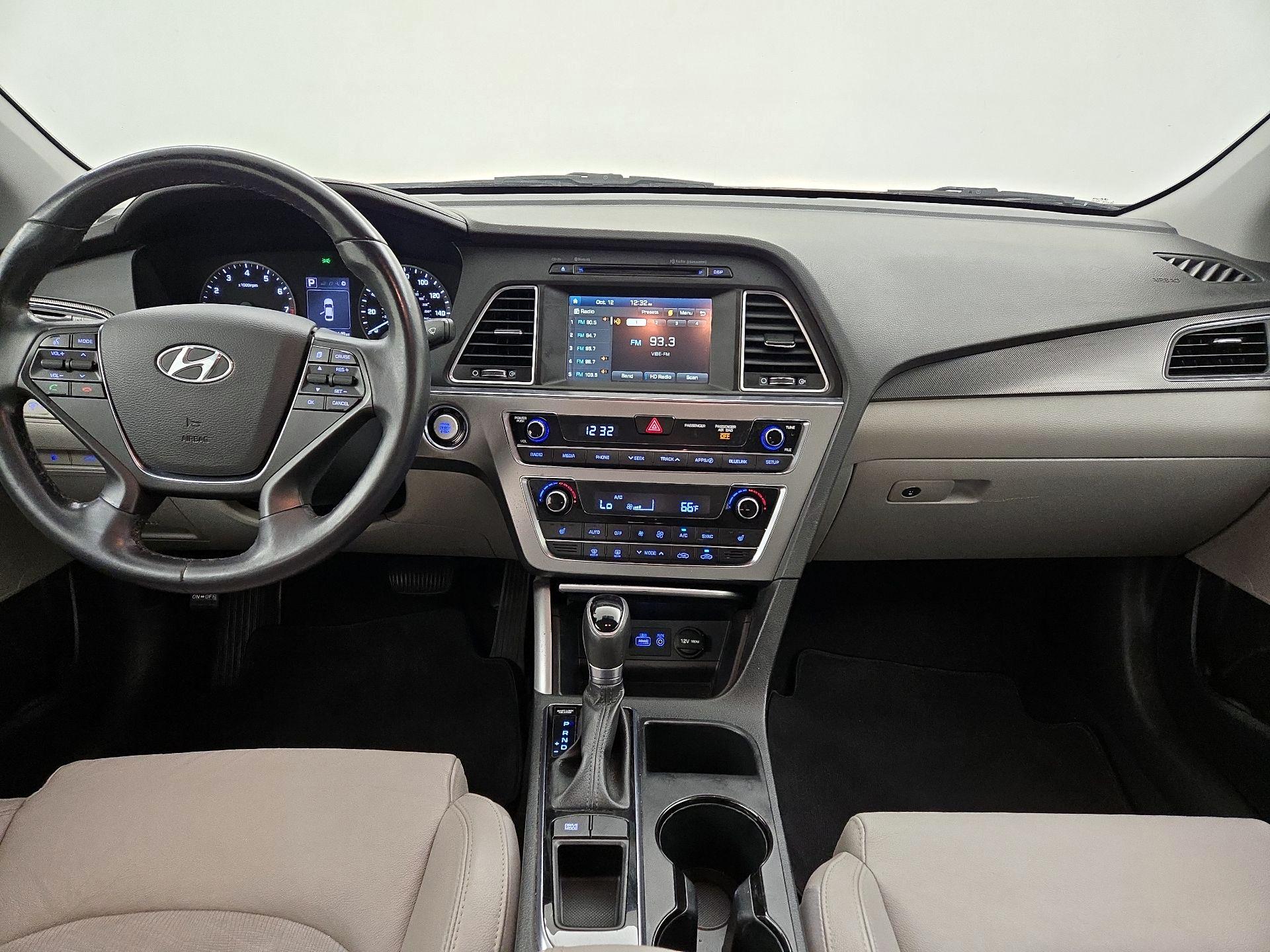 Thumbnail: 2016 Hyundai Sonata - 8