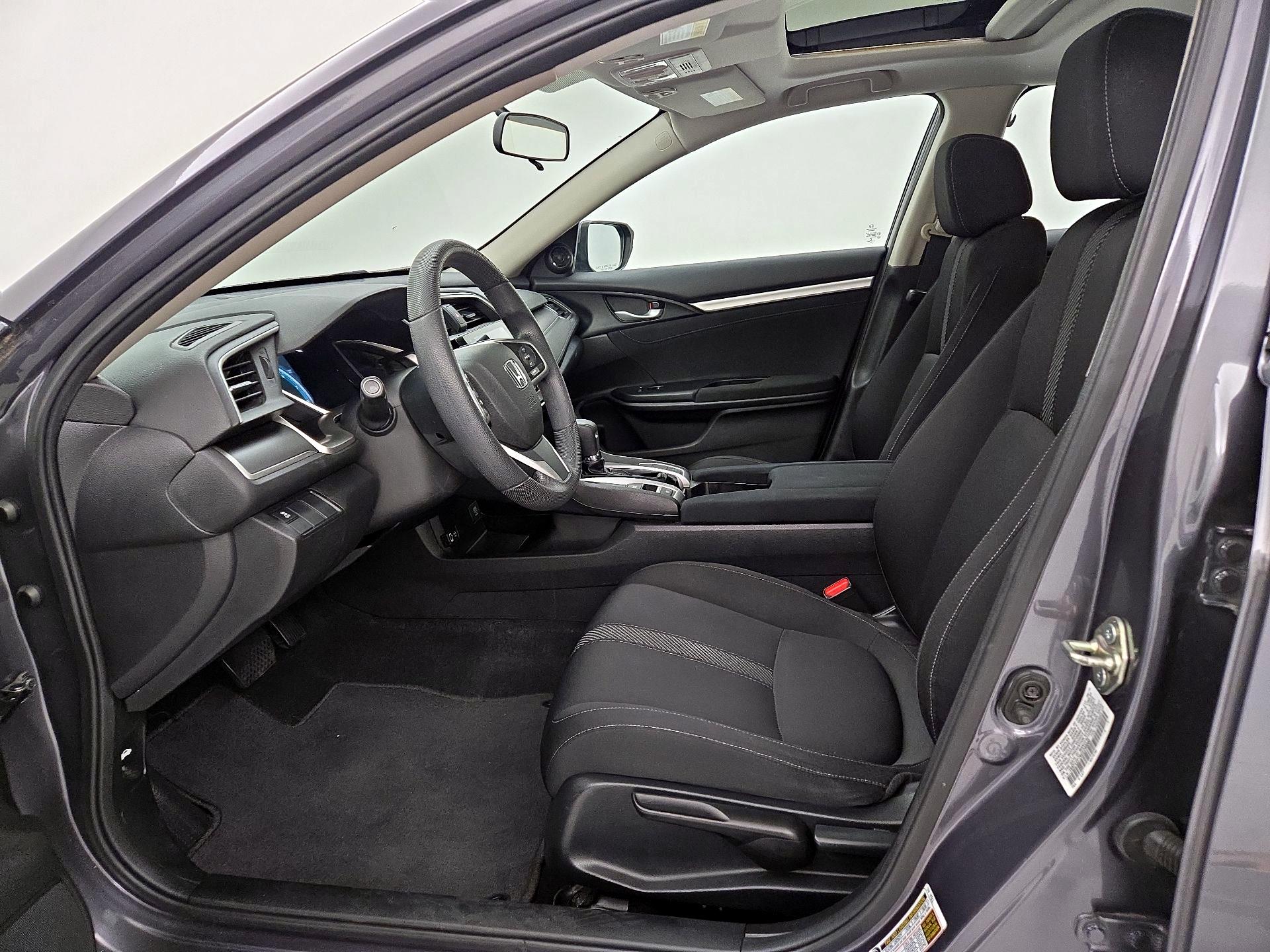 Thumbnail: 2016 Honda Civic - 11