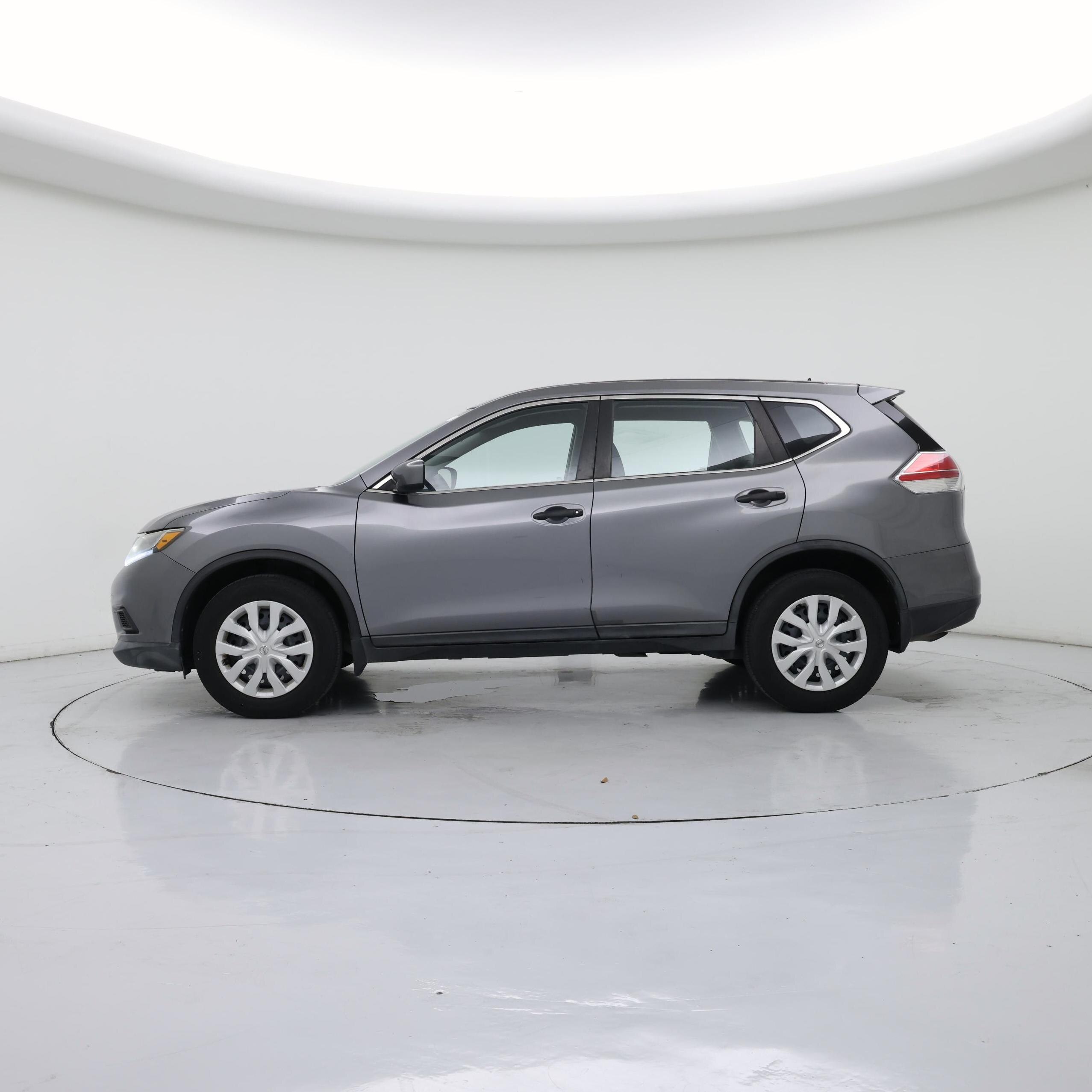 Thumbnail: 2016 Nissan Rogue - 3