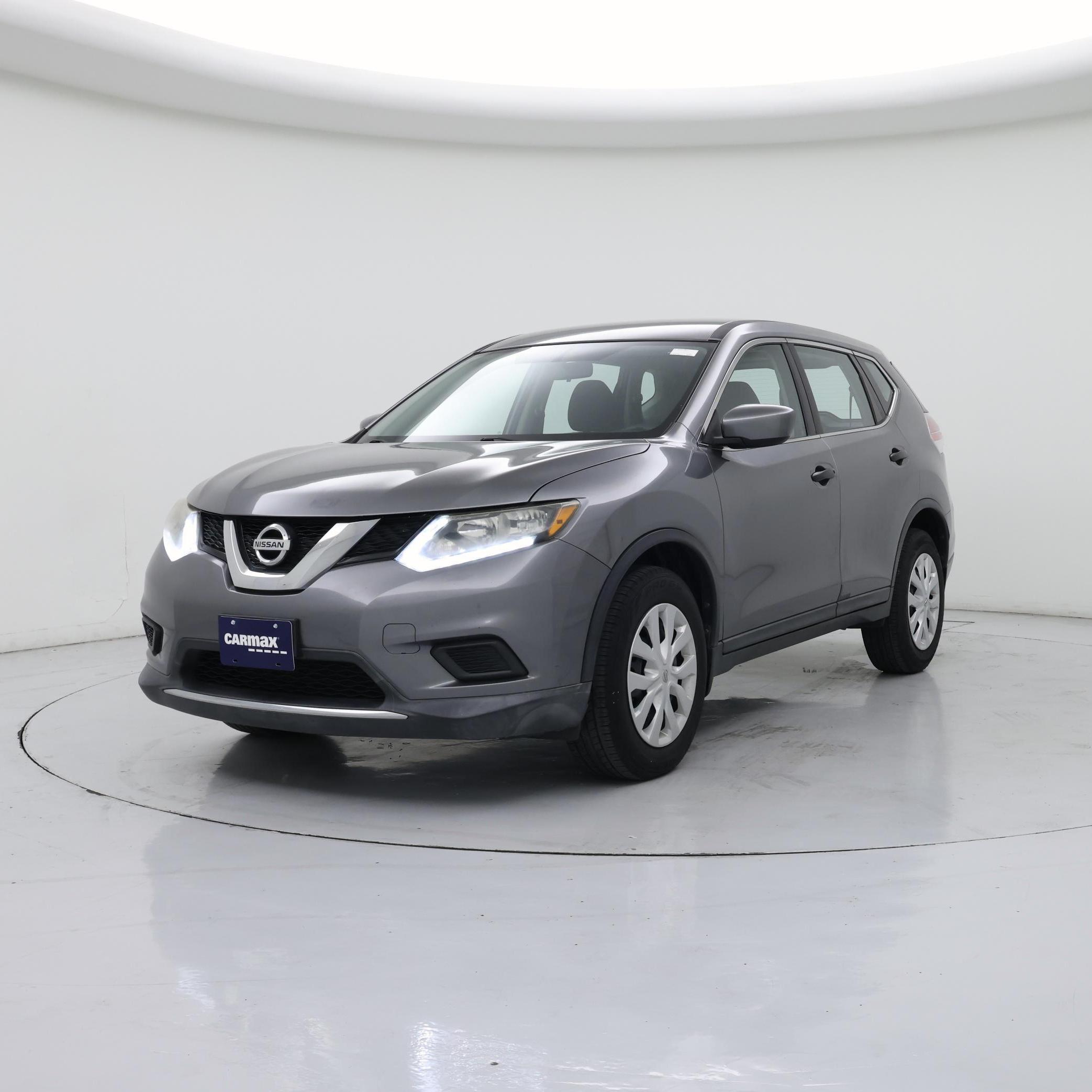 Thumbnail: 2016 Nissan Rogue - 4