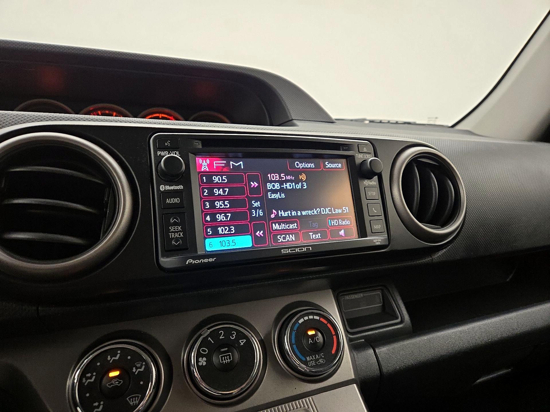 Thumbnail: 2014 Scion xB - 15