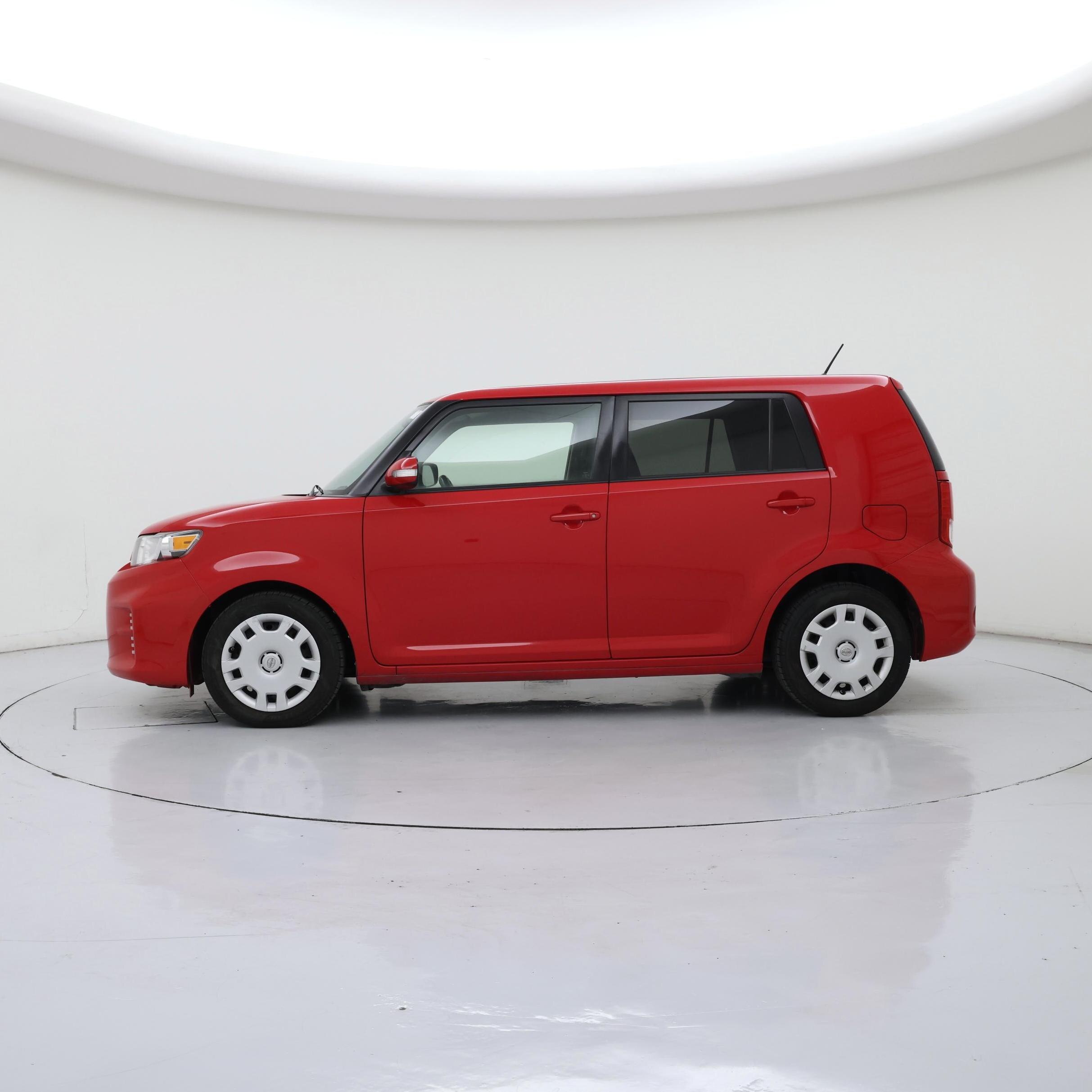 Thumbnail: 2014 Scion xB - 3