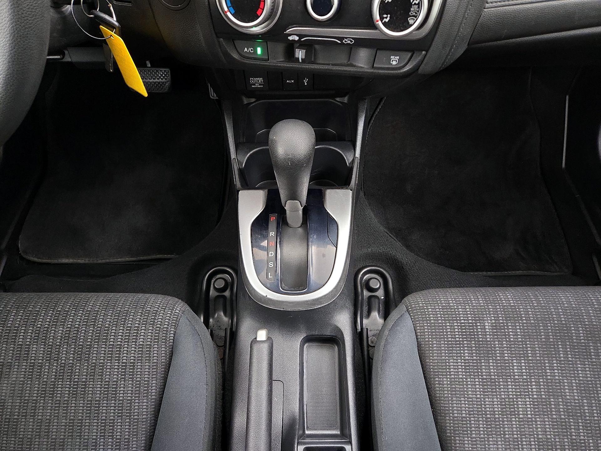 Thumbnail: 2015 Honda Fit - 17