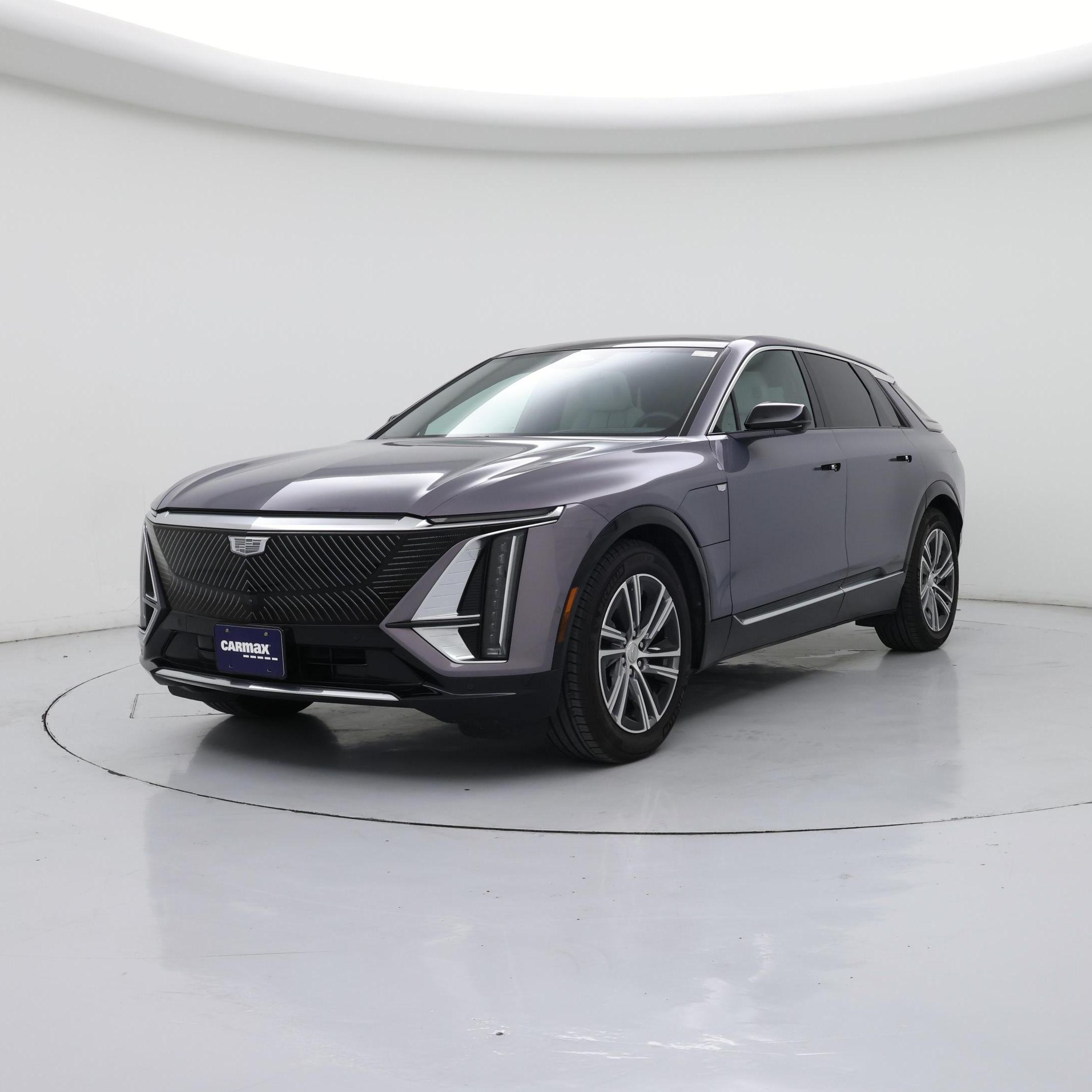 Thumbnail: 2024 Cadillac Lyriq - 4