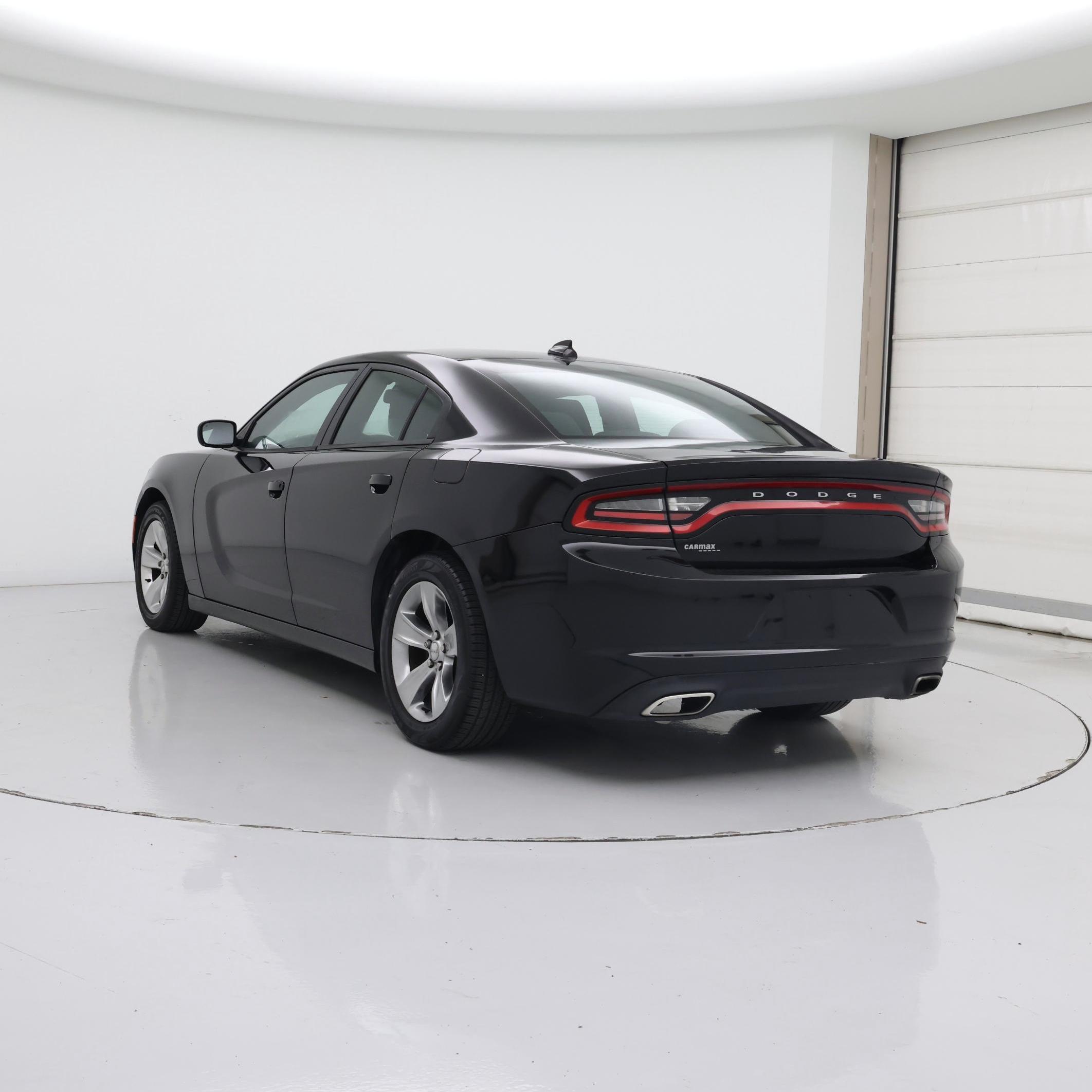Thumbnail: 2016 Dodge Charger - 2