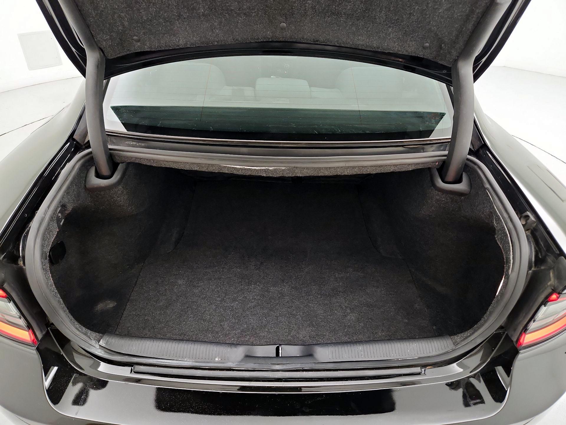 Thumbnail: 2016 Dodge Charger - 19