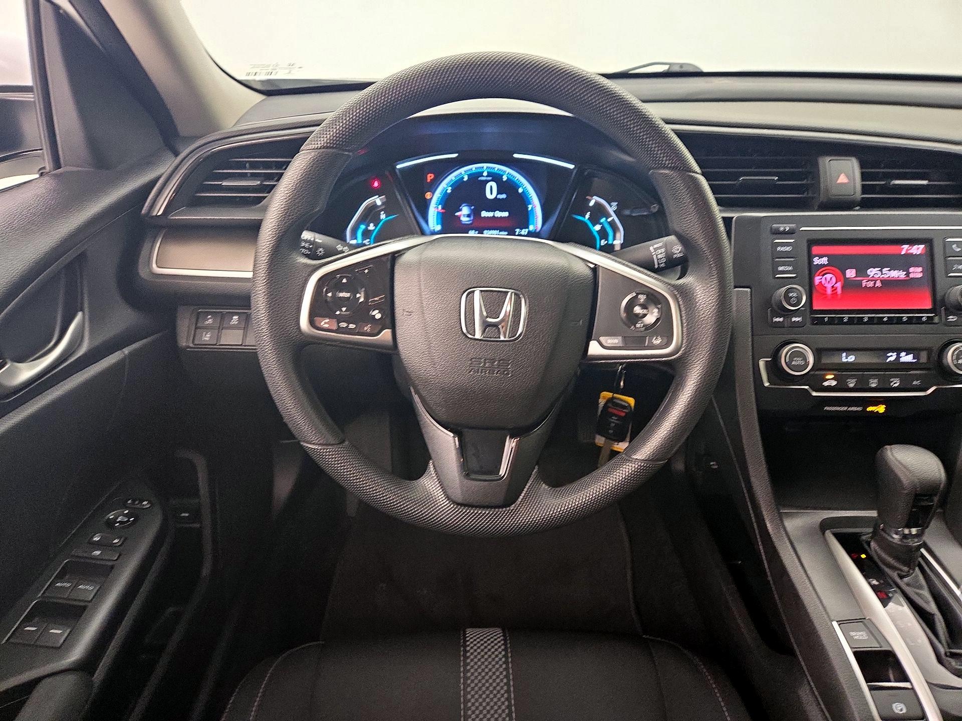 Thumbnail: 2019 Honda Civic - 10