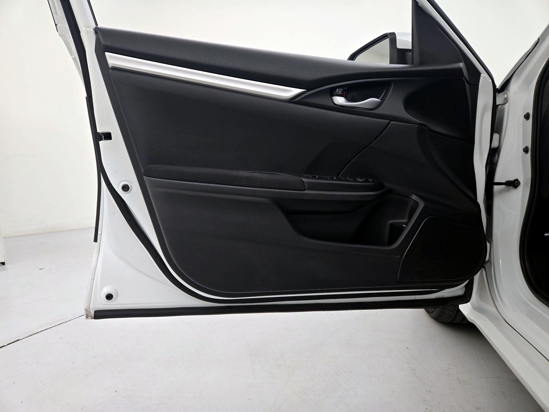 Thumbnail: 2019 Honda Civic - 12