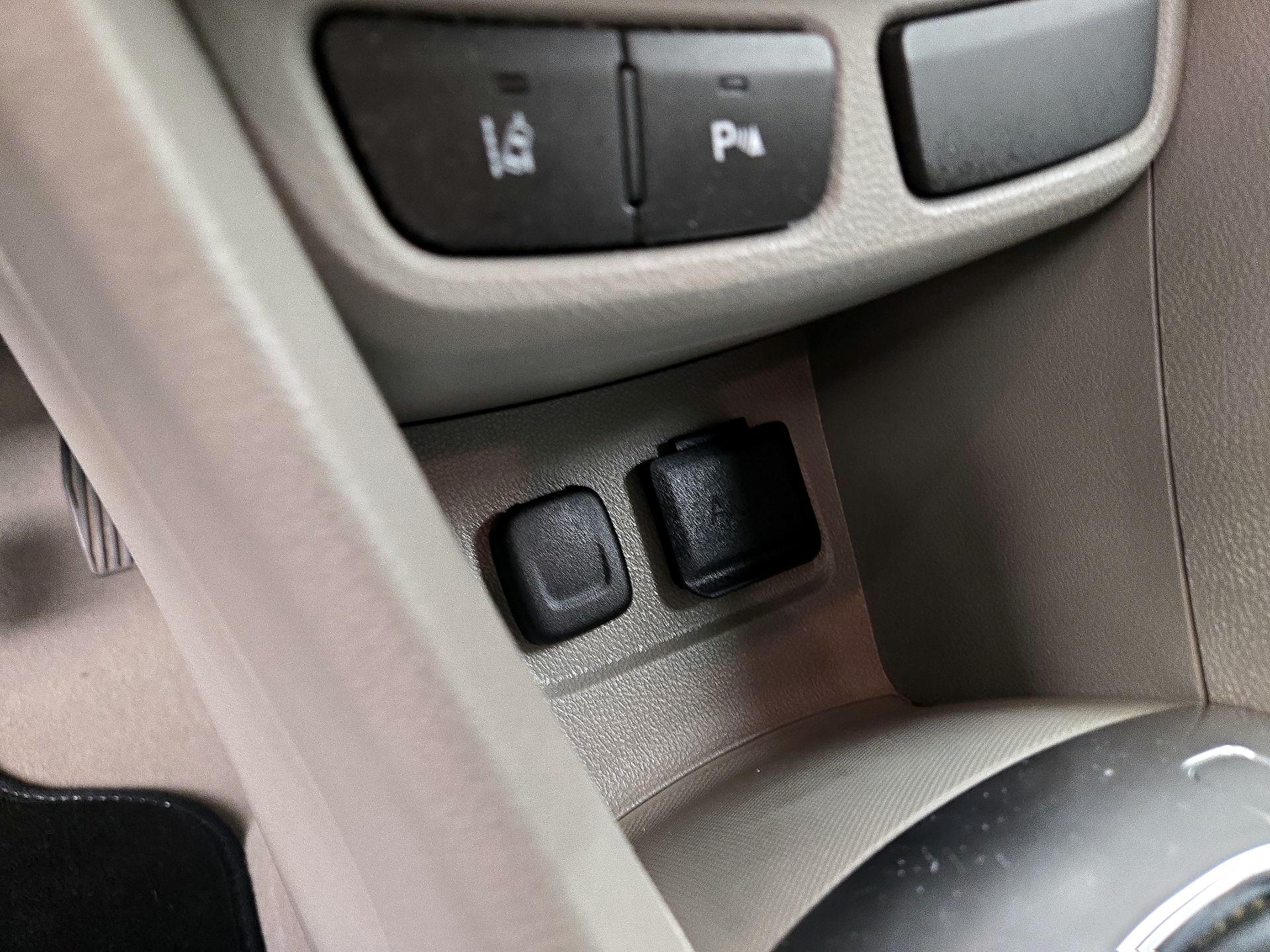 Thumbnail: 2016 Buick Encore - 18