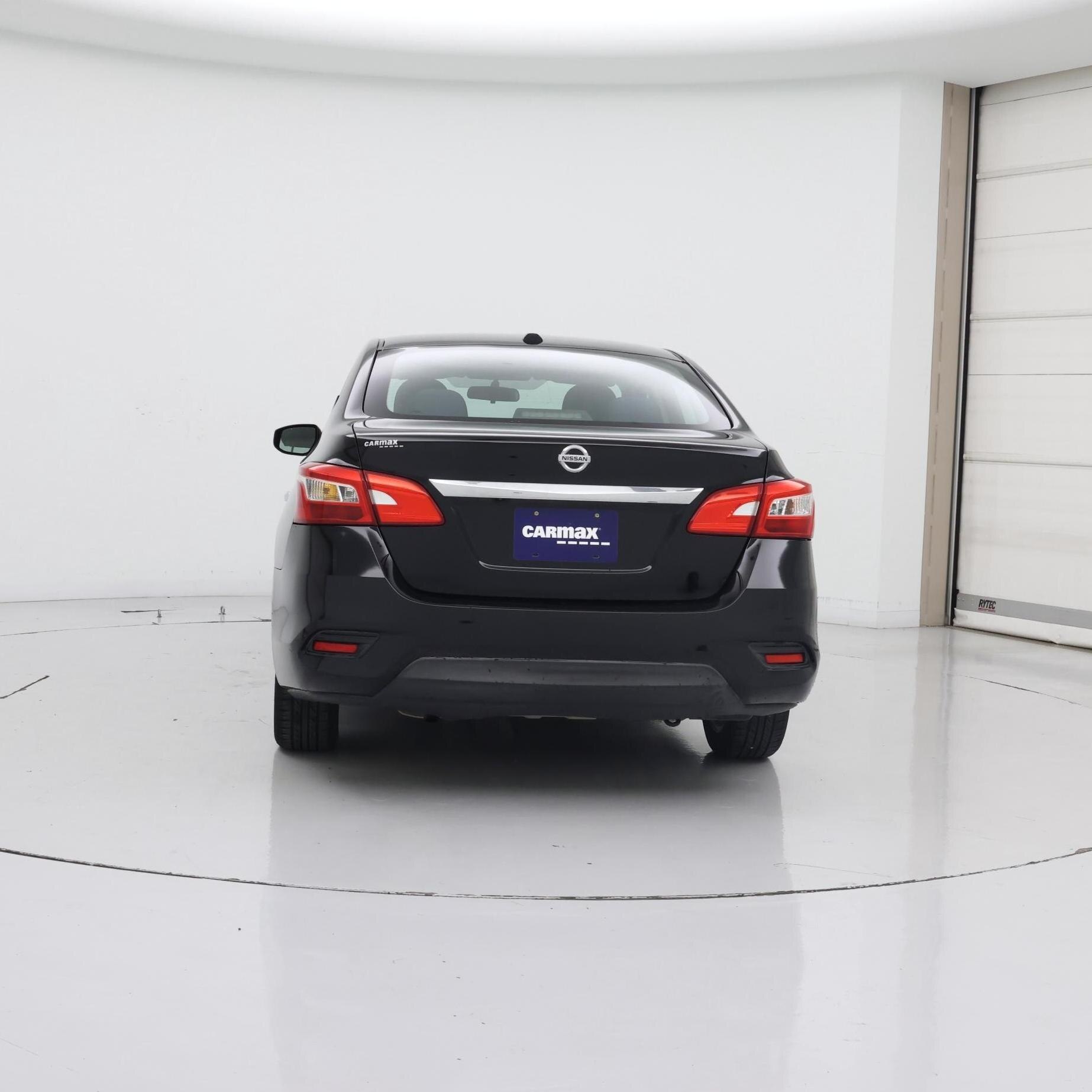 Thumbnail: 2019 Nissan Sentra - 6