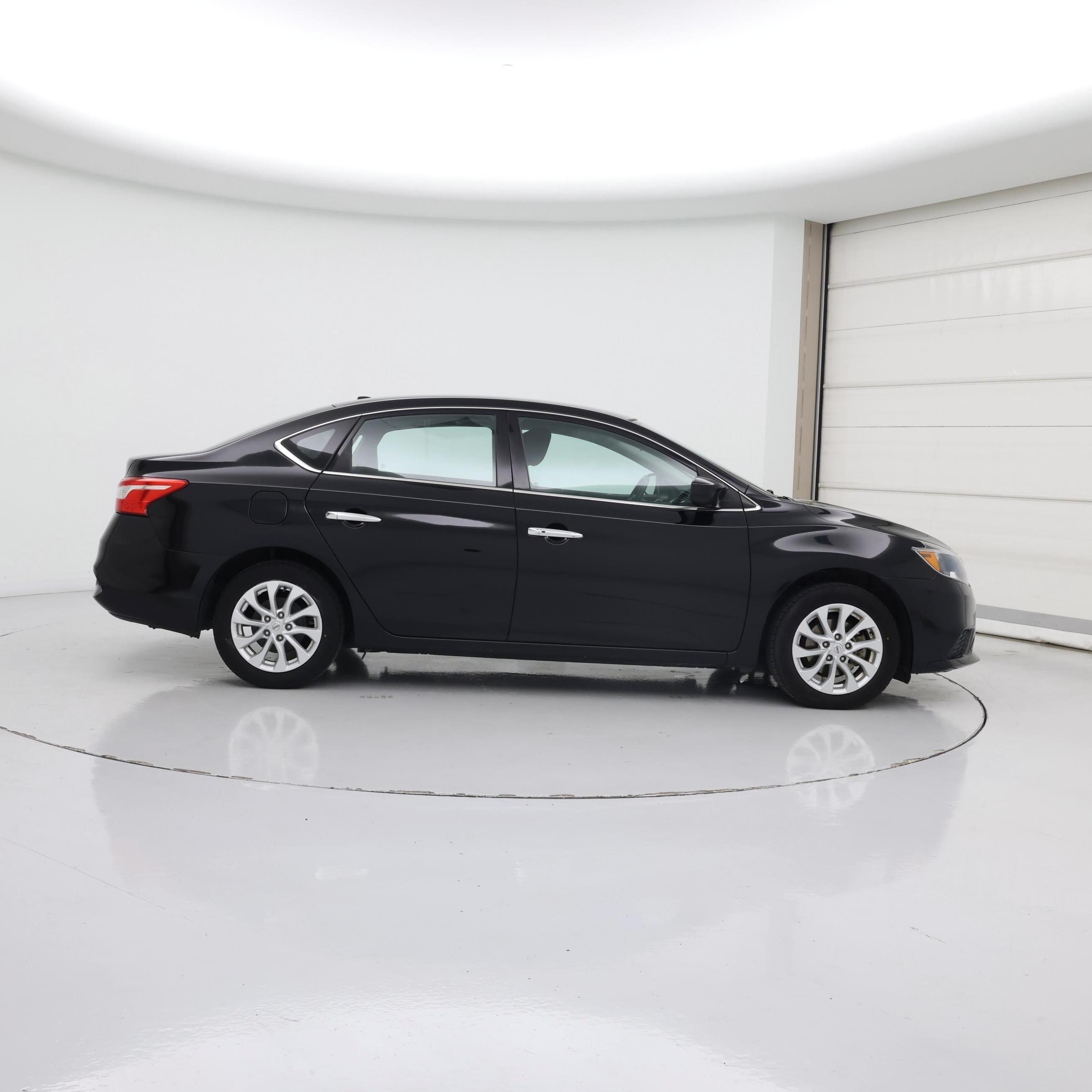 Thumbnail: 2019 Nissan Sentra - 7