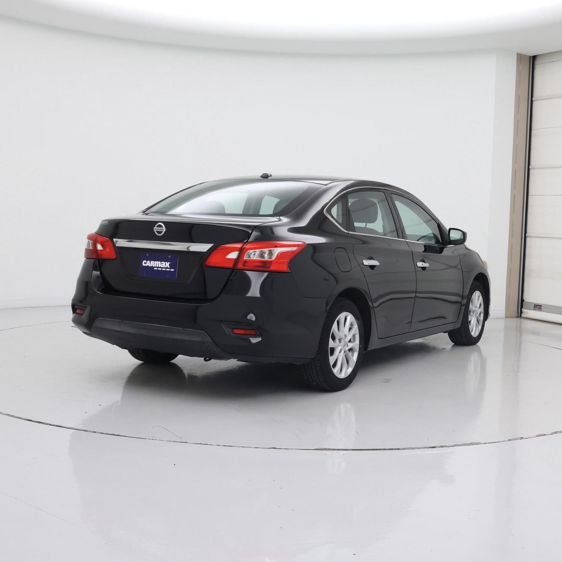 Thumbnail: 2019 Nissan Sentra - 8