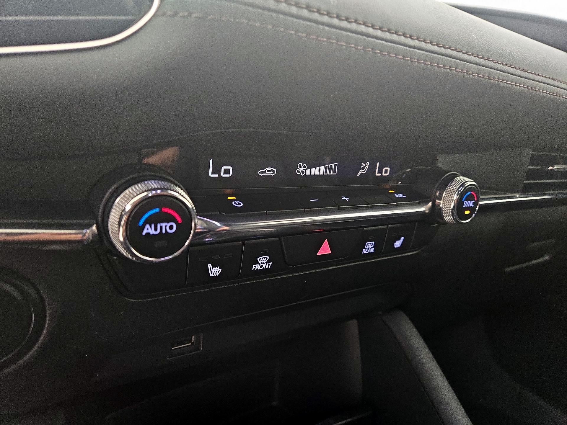 Thumbnail: 2019 Mazda Mazda3 - 16