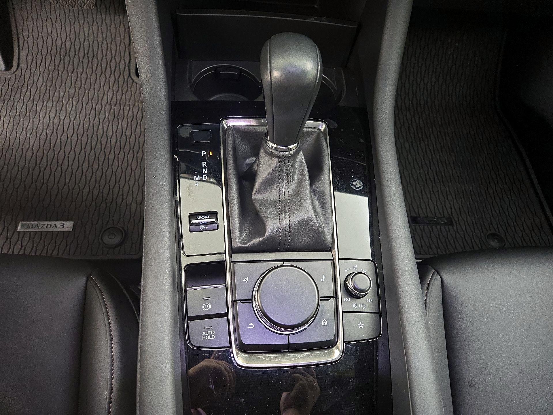 Thumbnail: 2019 Mazda Mazda3 - 17