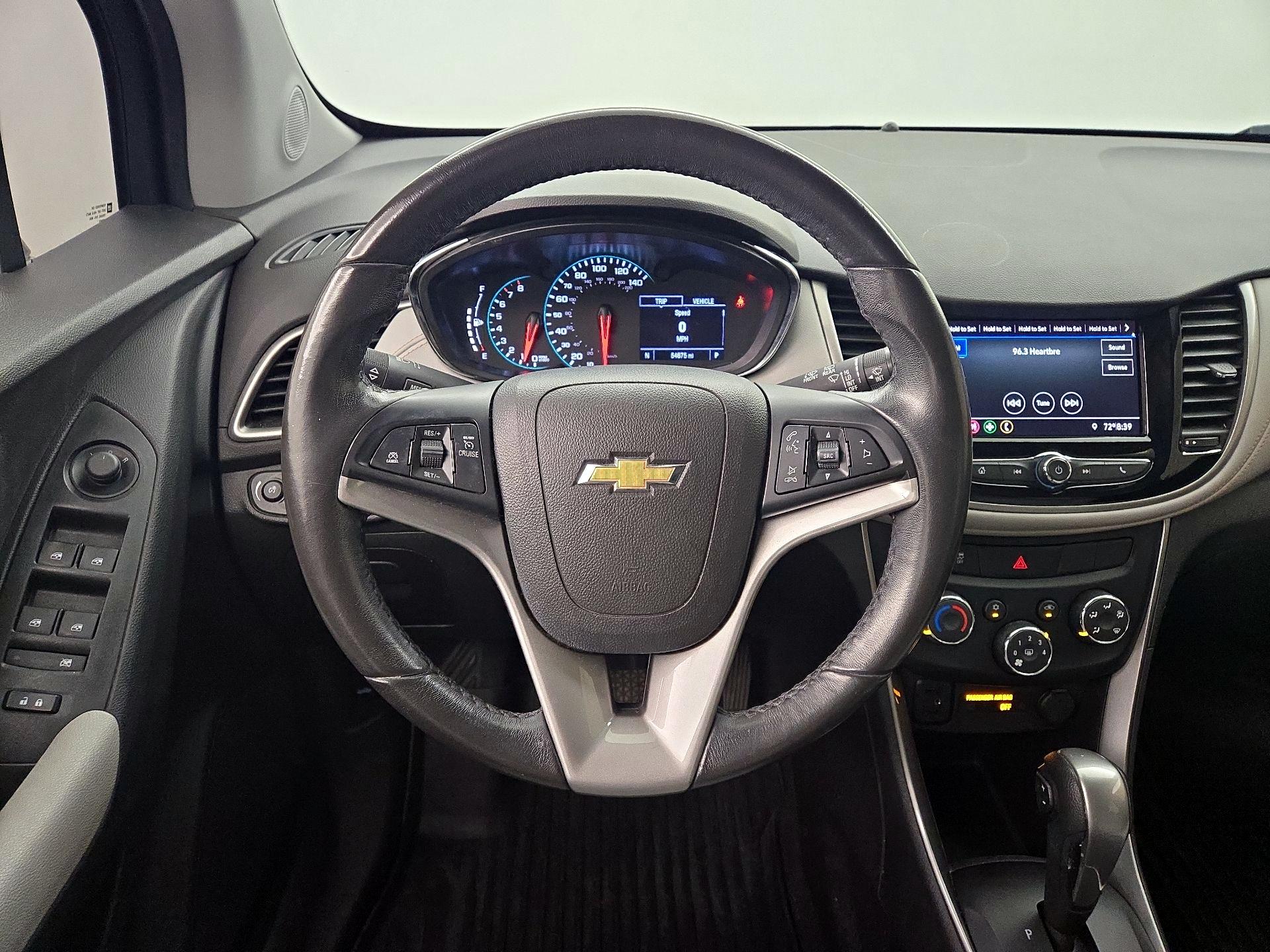 Thumbnail: 2020 Chevrolet Trax - 10