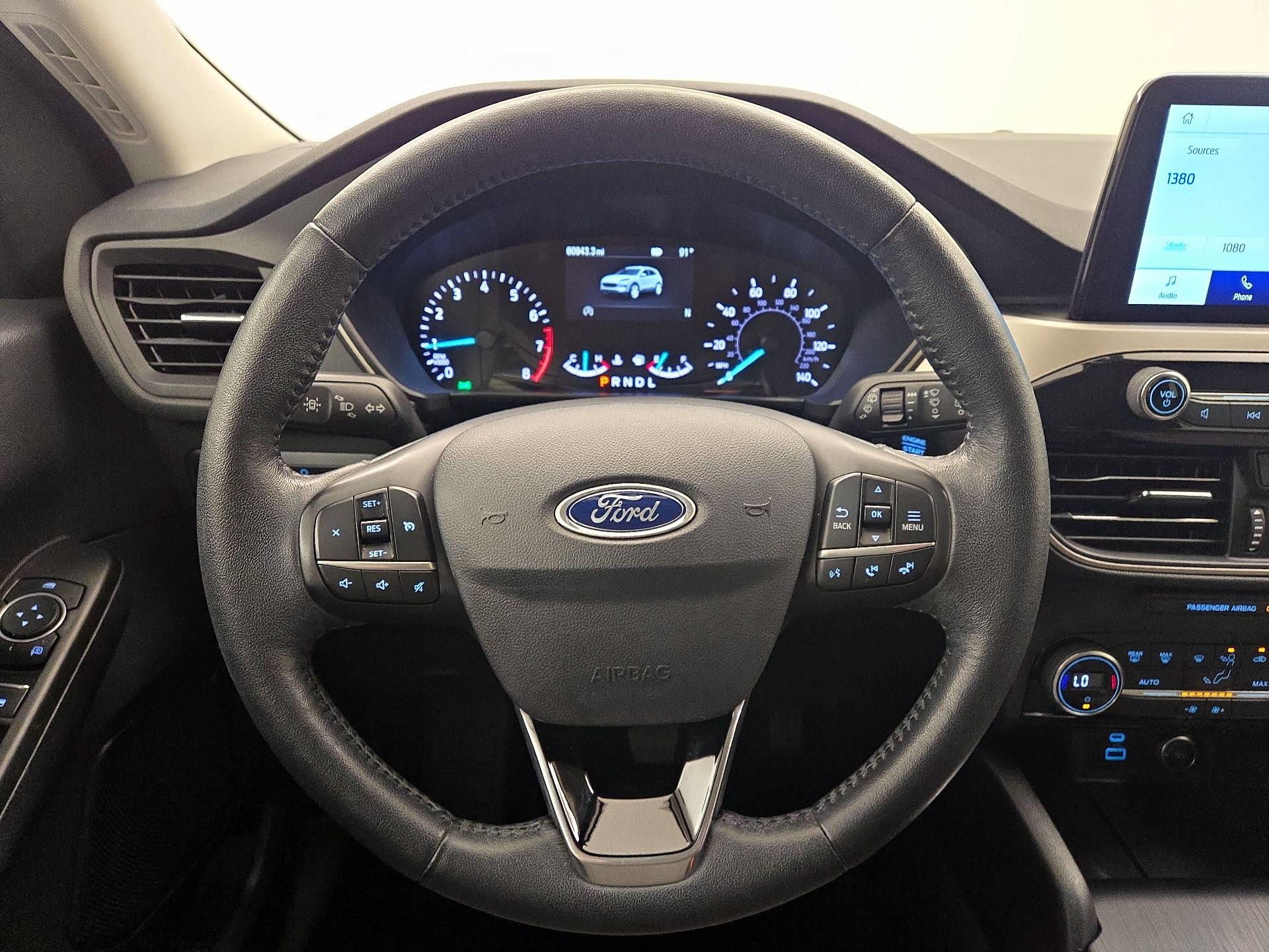 Thumbnail: 2021 Ford Escape - 10