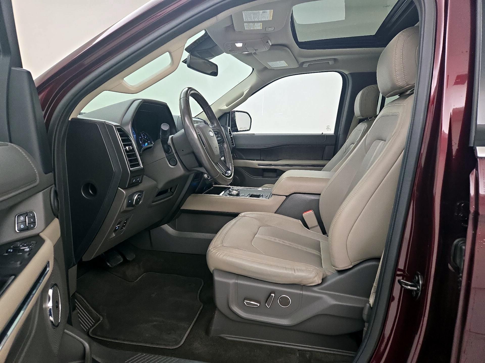 Thumbnail: 2020 Ford Expedition - 11