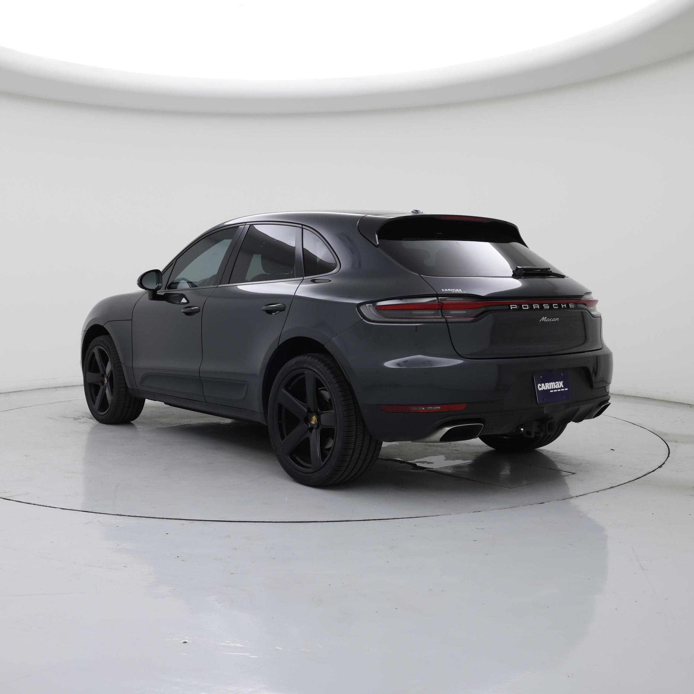 Thumbnail: 2019 Porsche Macan - 2