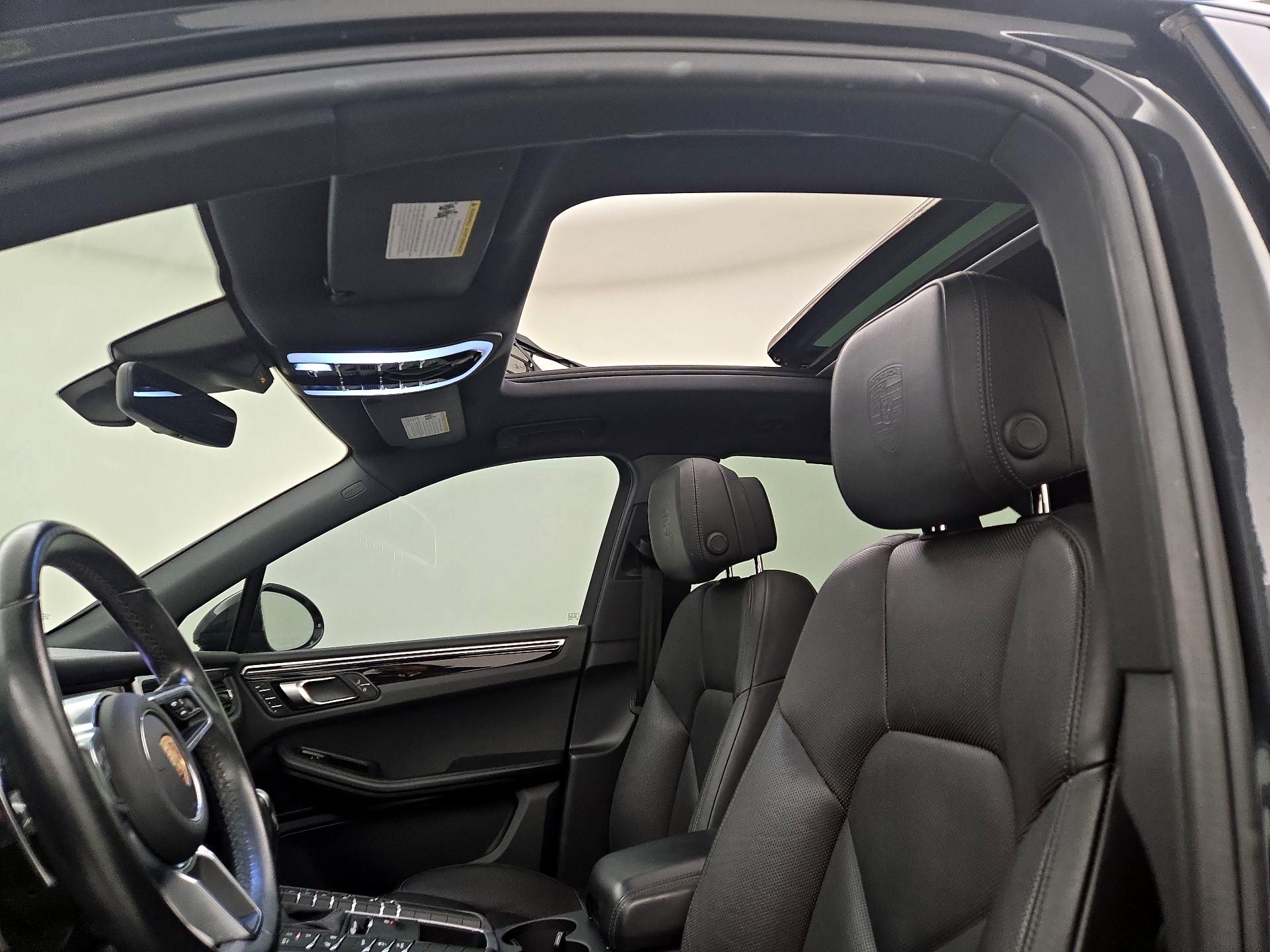 Thumbnail: 2019 Porsche Macan - 20