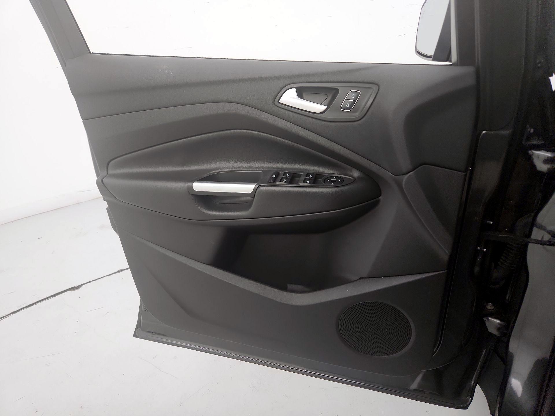 Thumbnail: 2018 Ford Escape - 12