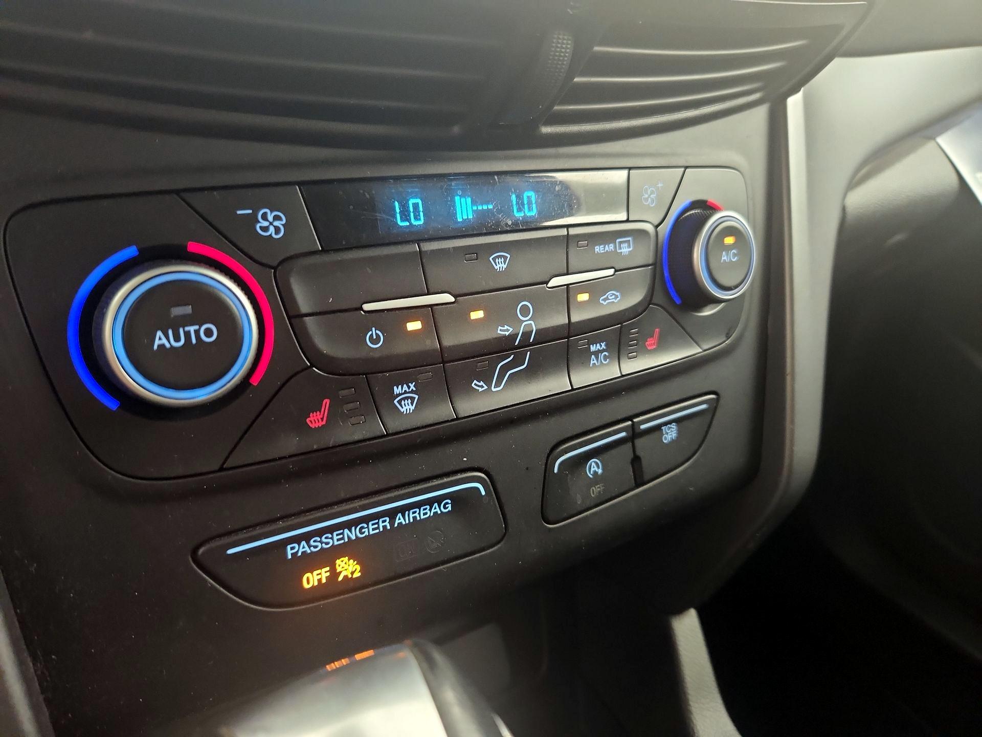 Thumbnail: 2018 Ford Escape - 17