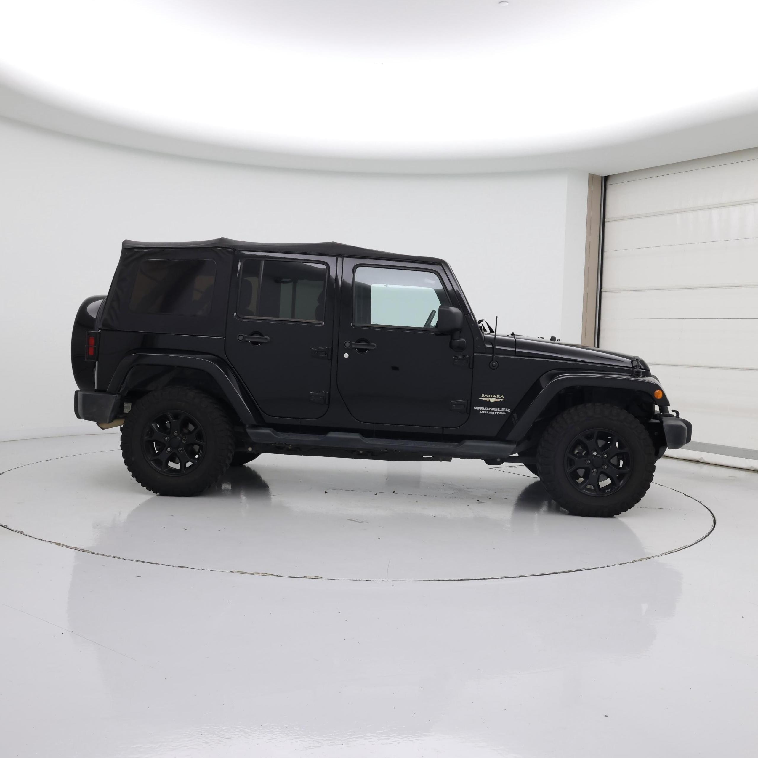 Thumbnail: 2014 Jeep Wrangler - 7