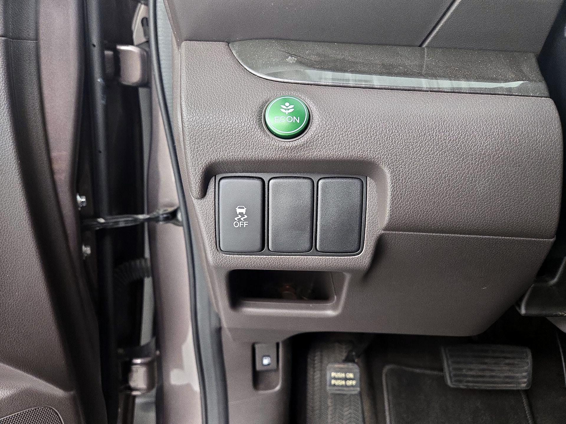 Thumbnail: 2013 Honda CR-V - 13
