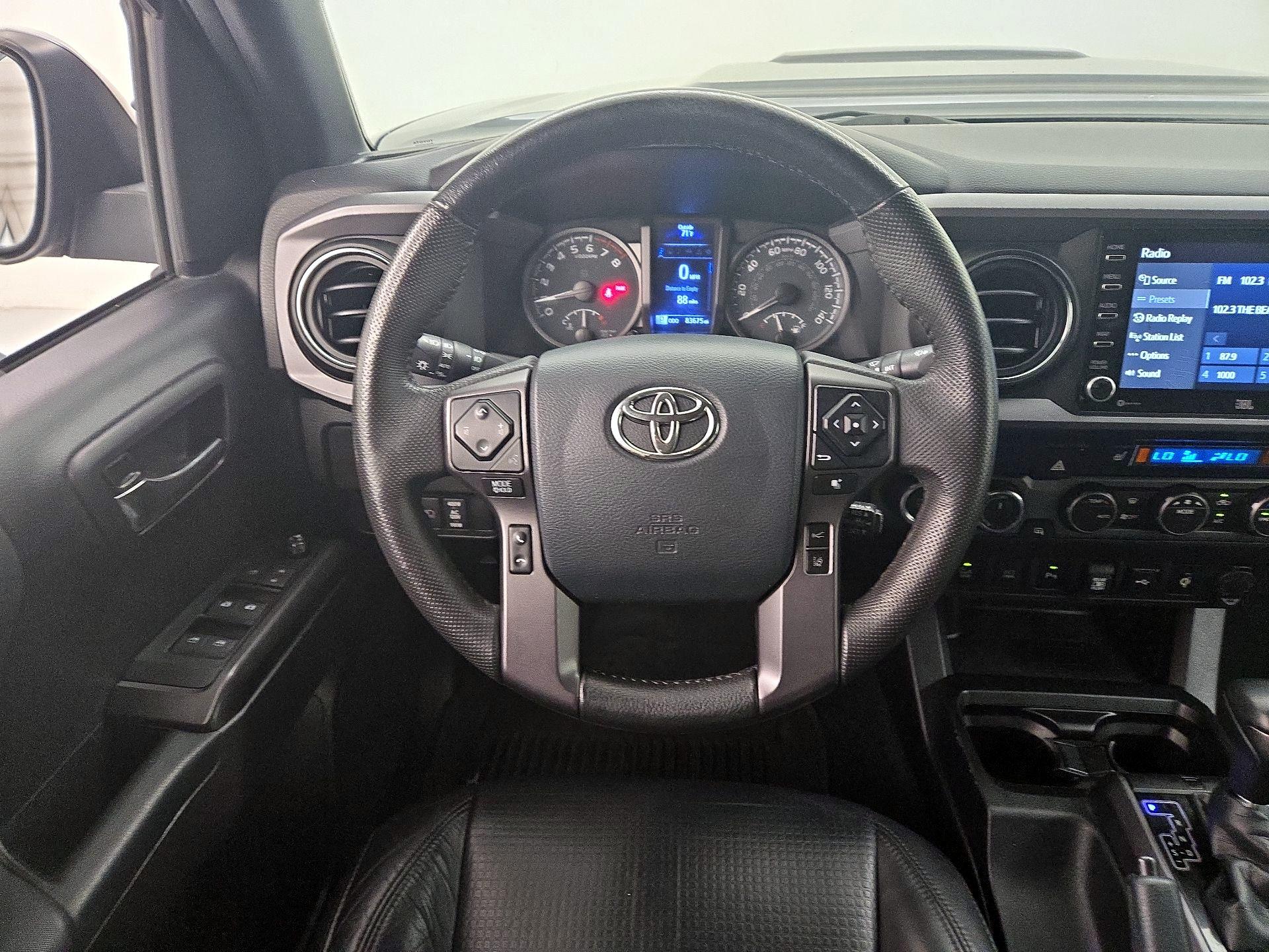 Thumbnail: 2020 Toyota Tacoma - 10