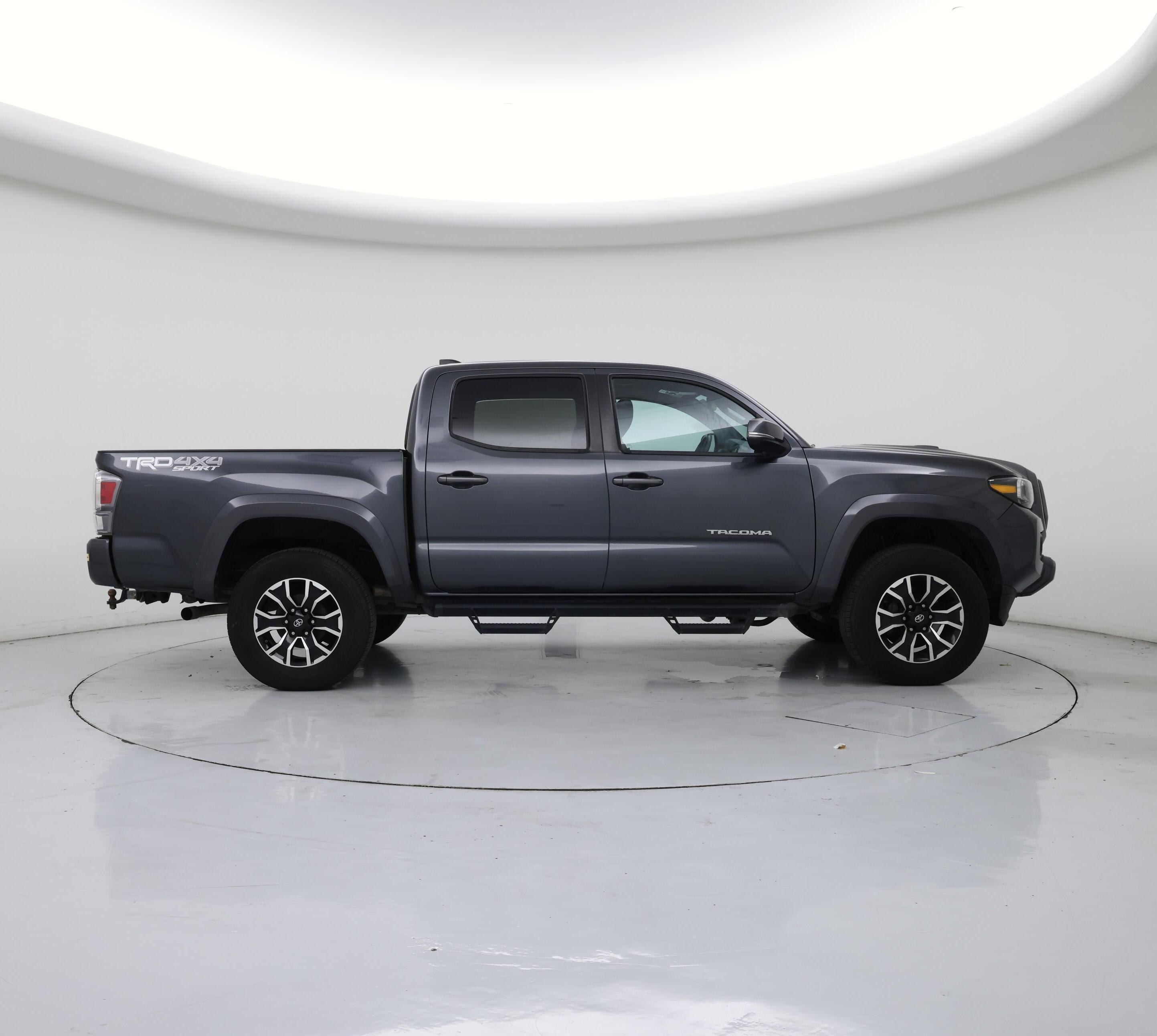 Thumbnail: 2020 Toyota Tacoma - 7