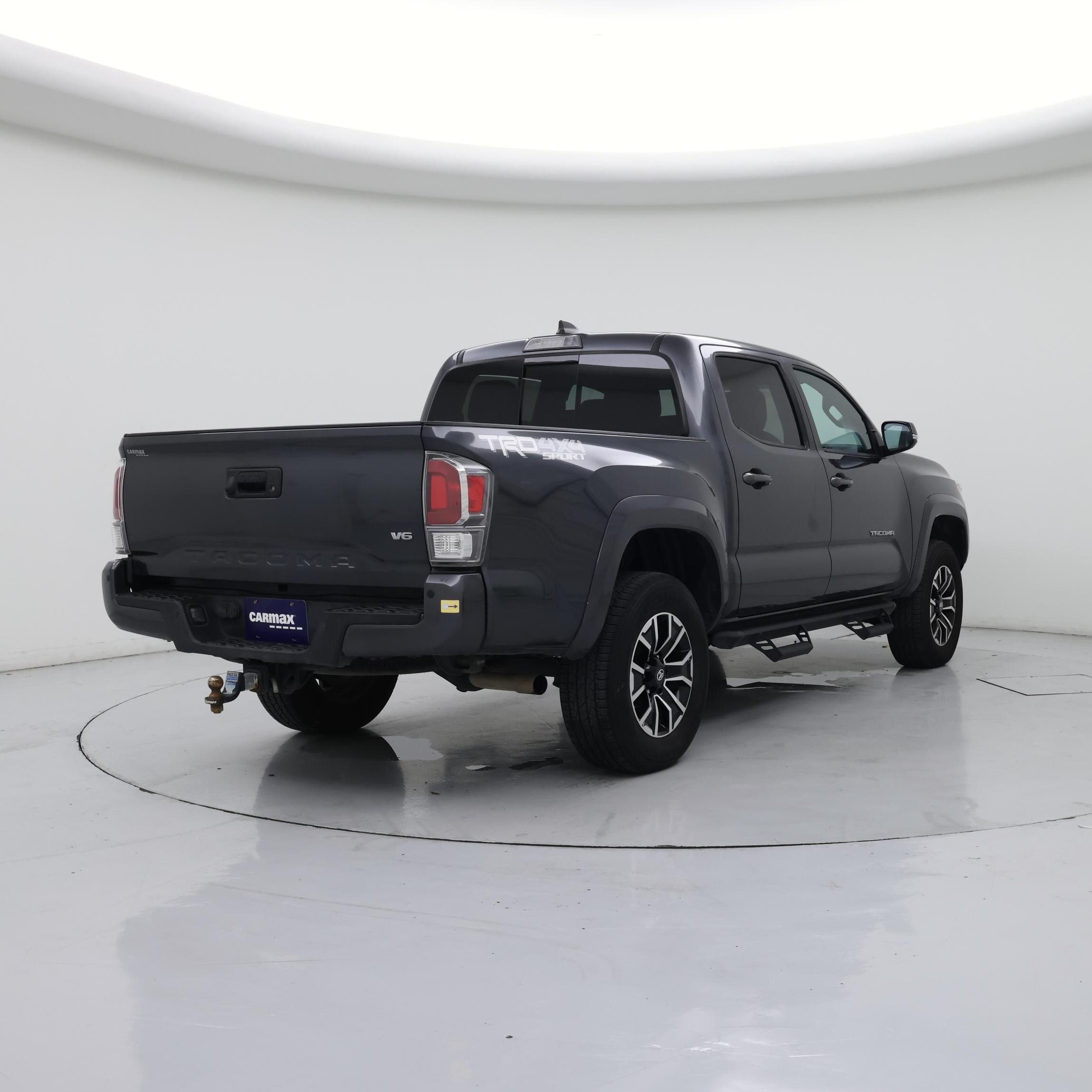 Thumbnail: 2020 Toyota Tacoma - 8