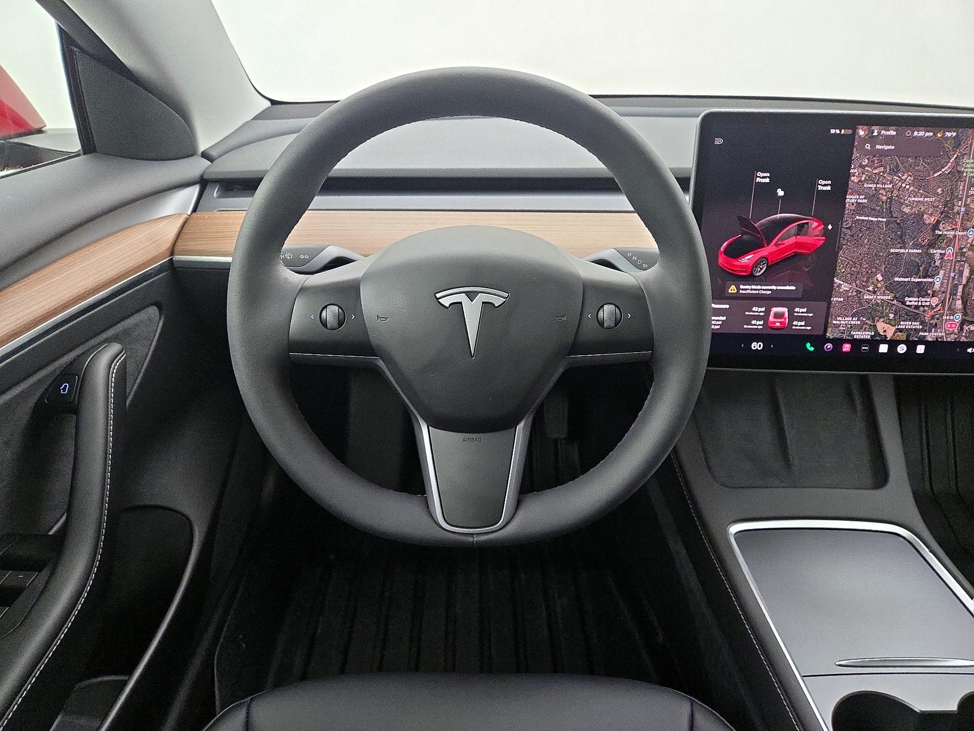 Thumbnail: 2023 Tesla Model 3 - 10
