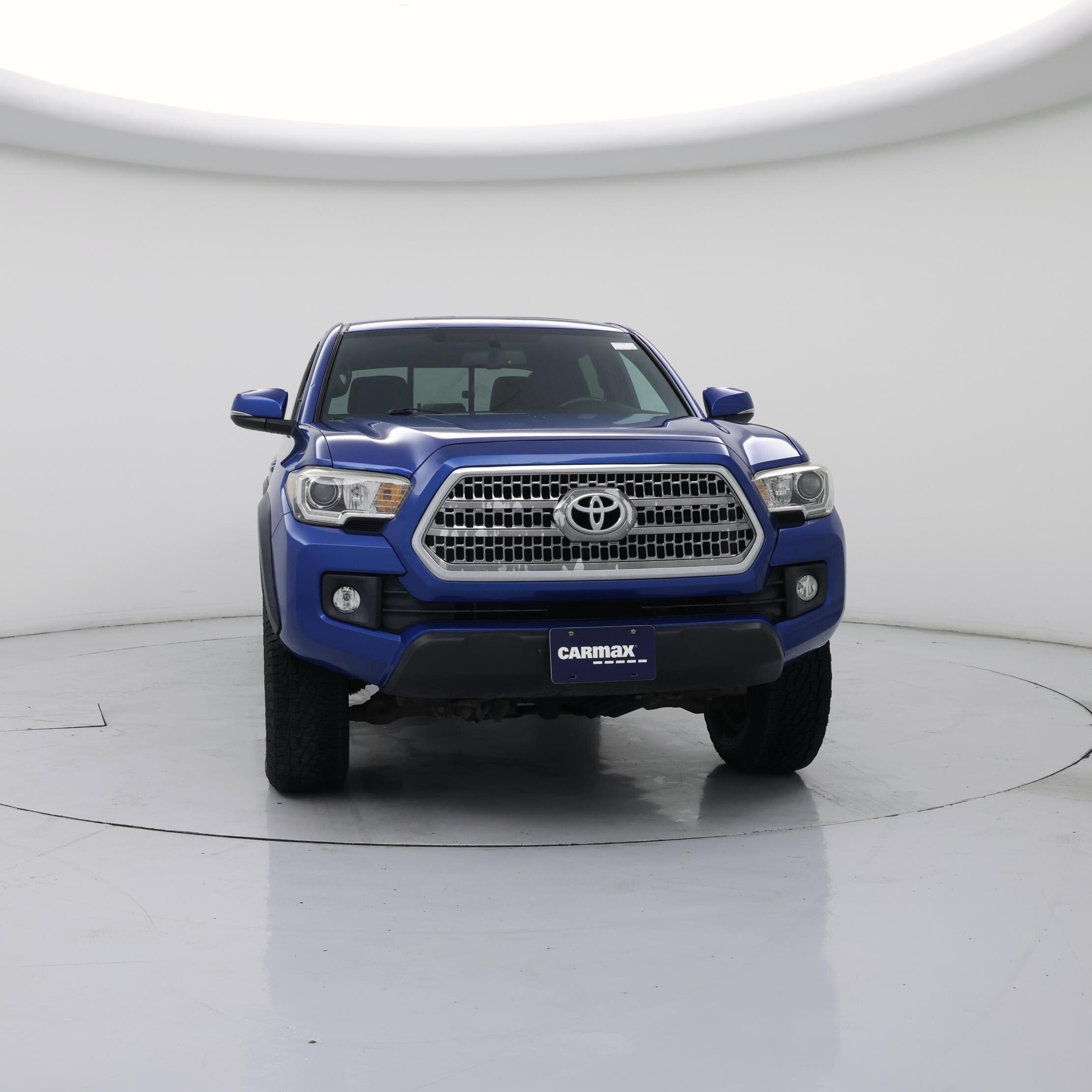 Thumbnail: 2016 Toyota Tacoma - 5