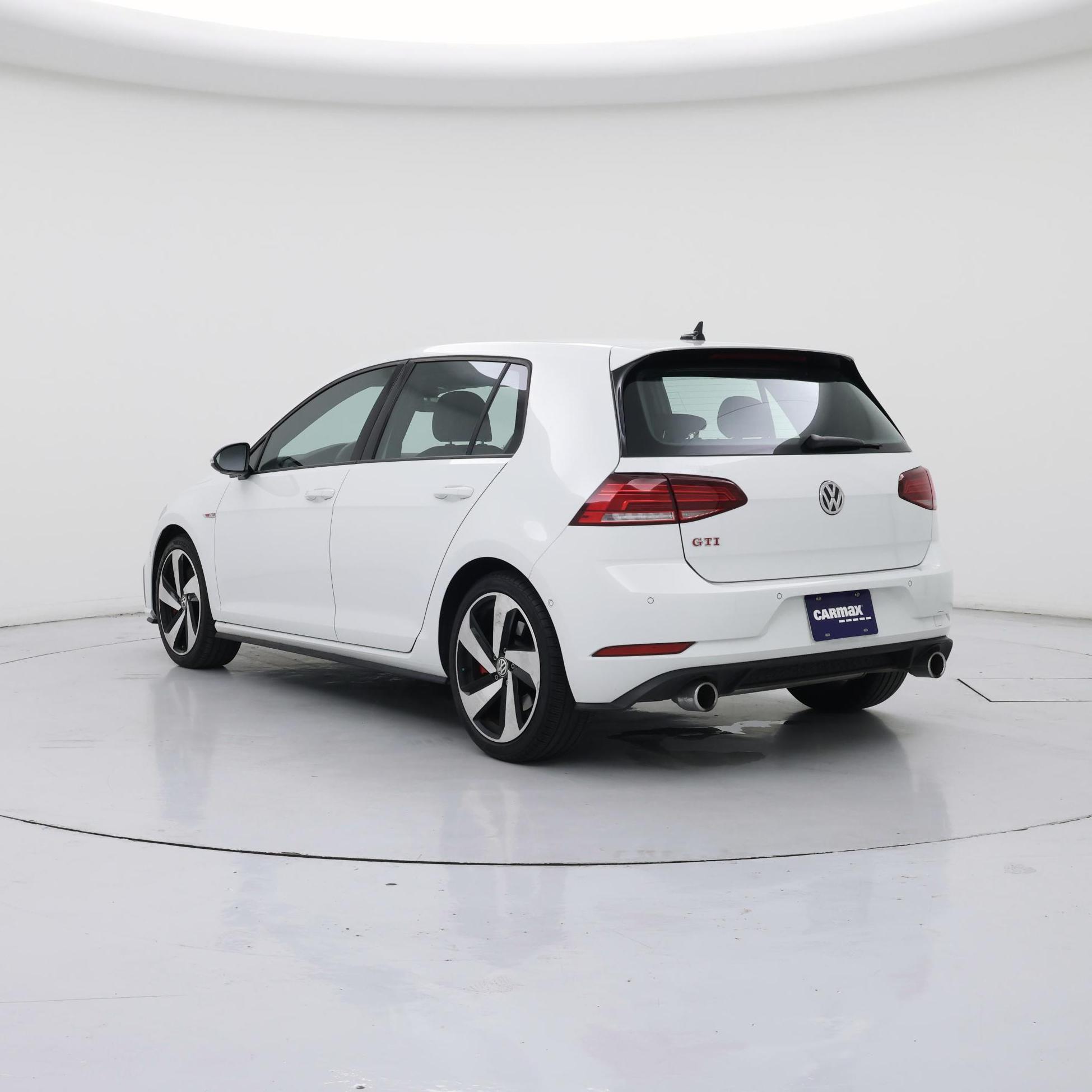Thumbnail: 2019 Volkswagen Golf - 2