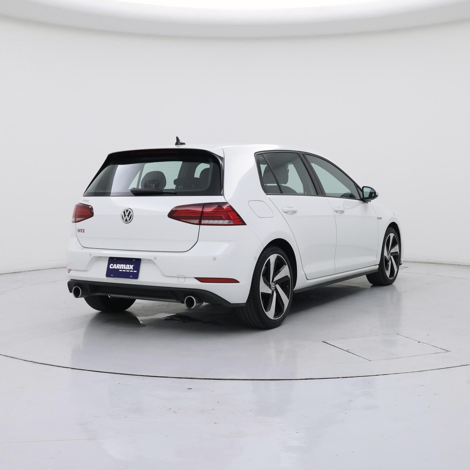 Thumbnail: 2019 Volkswagen Golf - 8