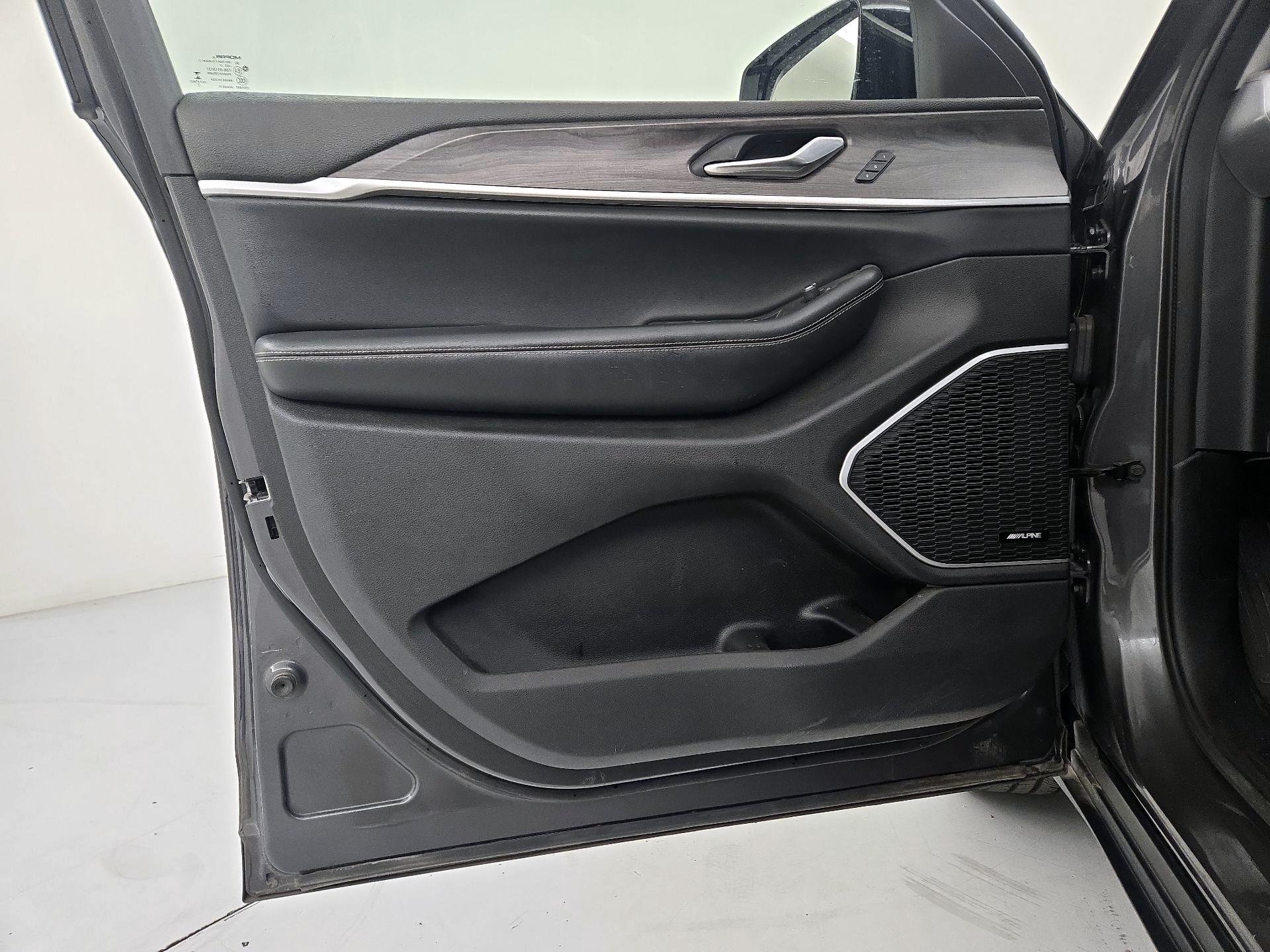 Thumbnail: 2022 Jeep Grand Cherokee L - 12