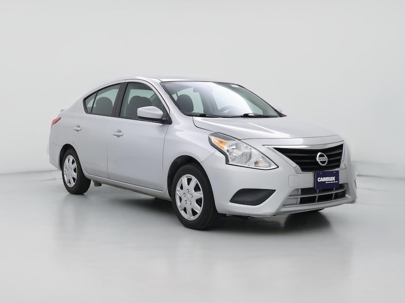 2019 Nissan Versa SV -
                  Austin, TX