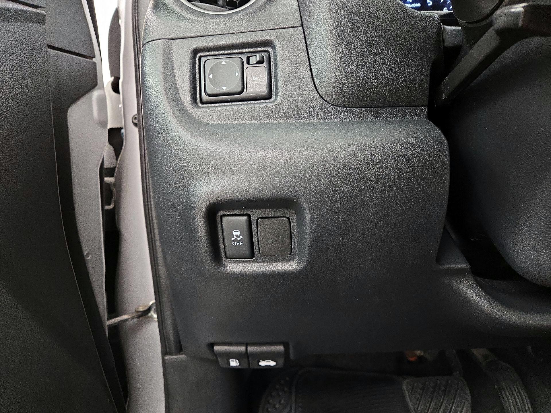 Thumbnail: 2019 Nissan Versa - 13