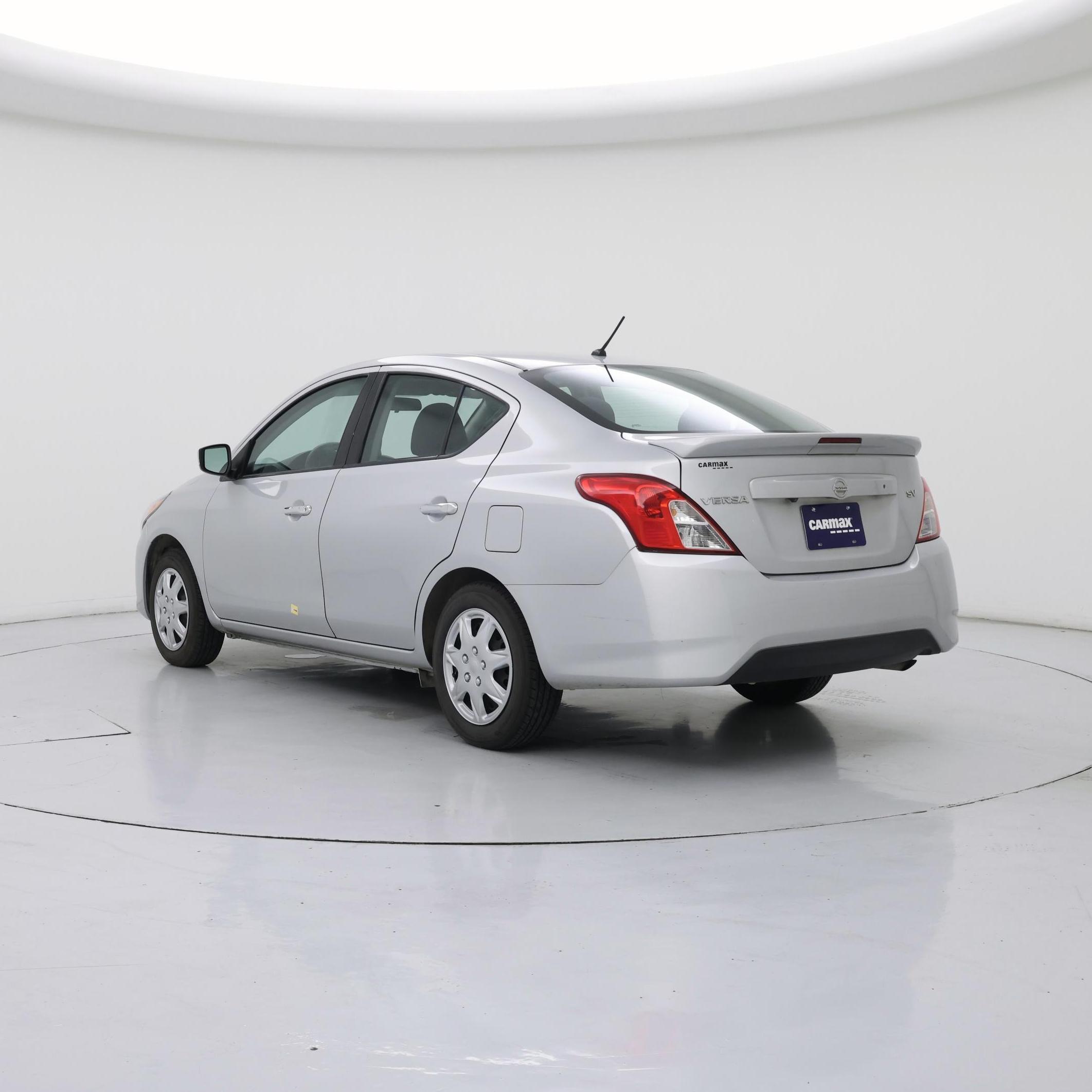 Thumbnail: 2019 Nissan Versa - 2