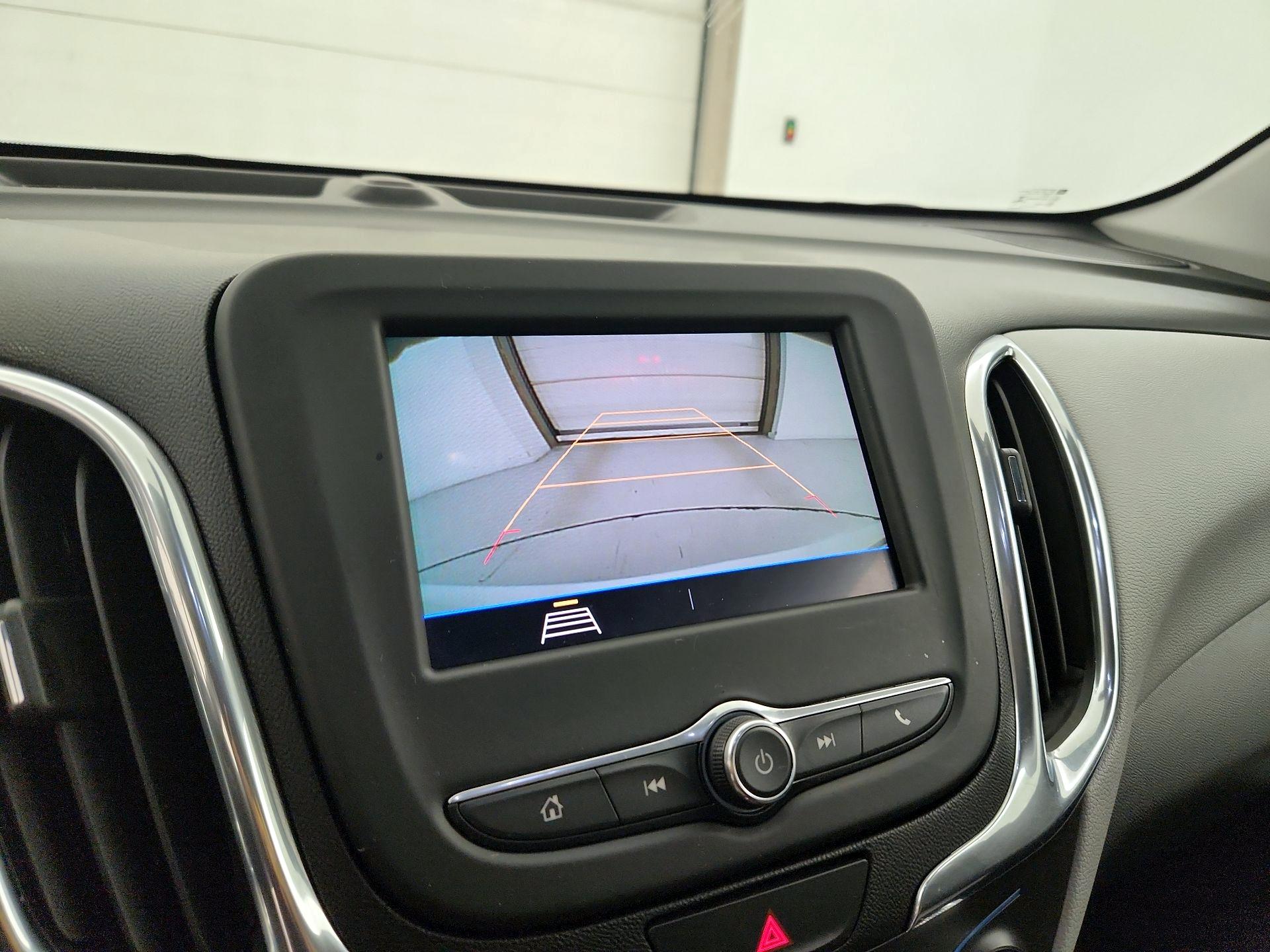 Thumbnail: 2020 Chevrolet Equinox - 14
