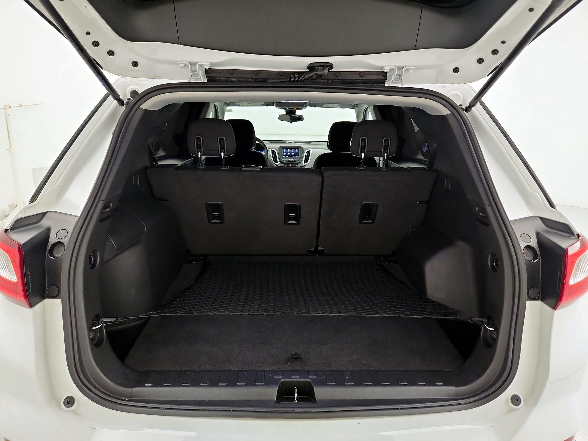 Thumbnail: 2020 Chevrolet Equinox - 20