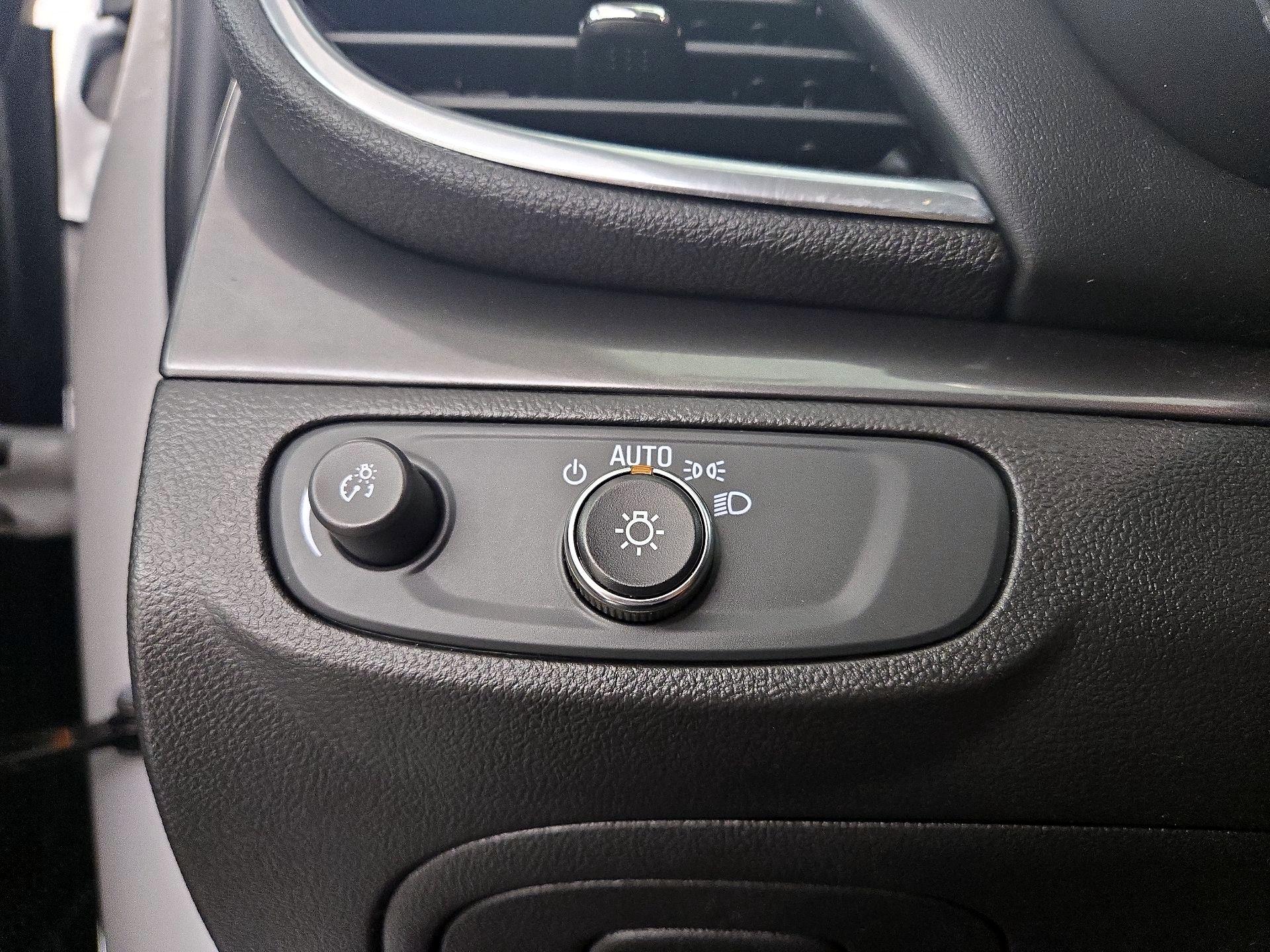 Thumbnail: 2019 Buick Encore - 13