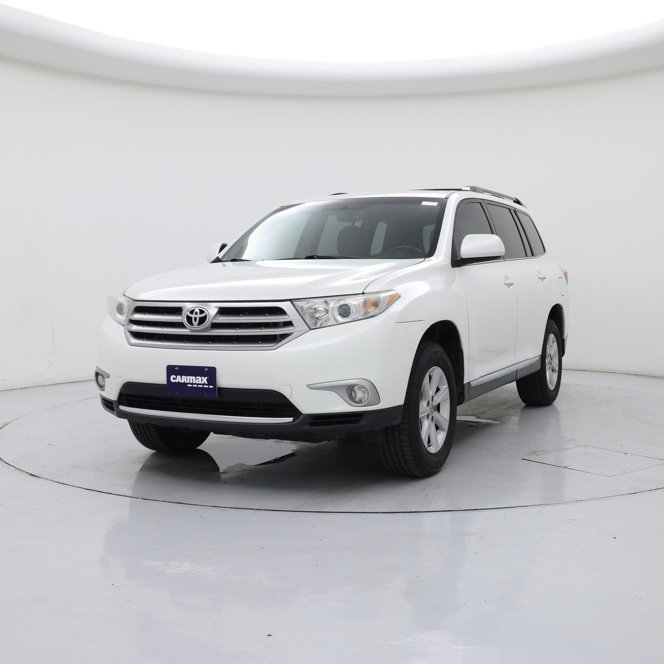 Thumbnail: 2013 Toyota Highlander - 4