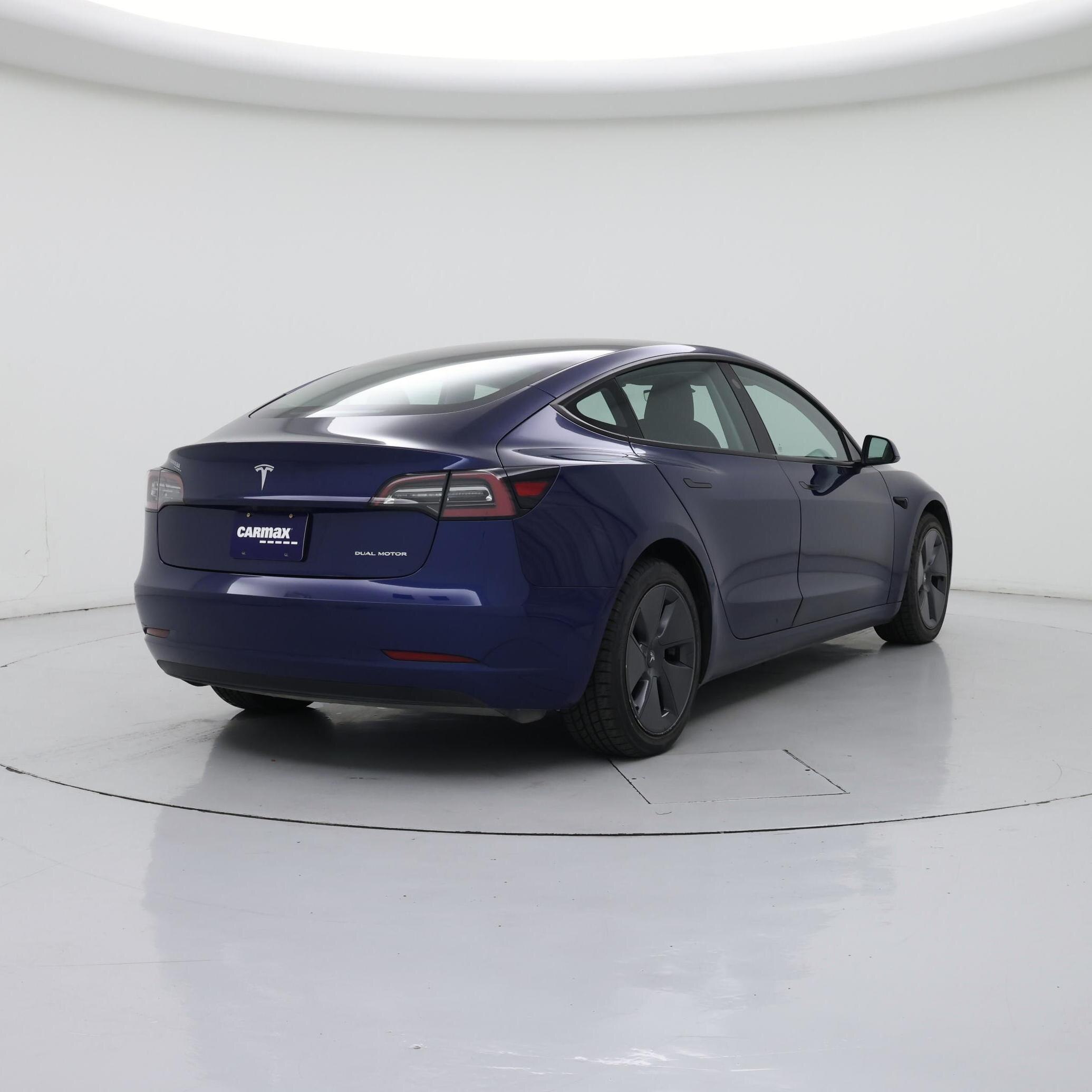 Thumbnail: 2022 Tesla Model 3 - 8