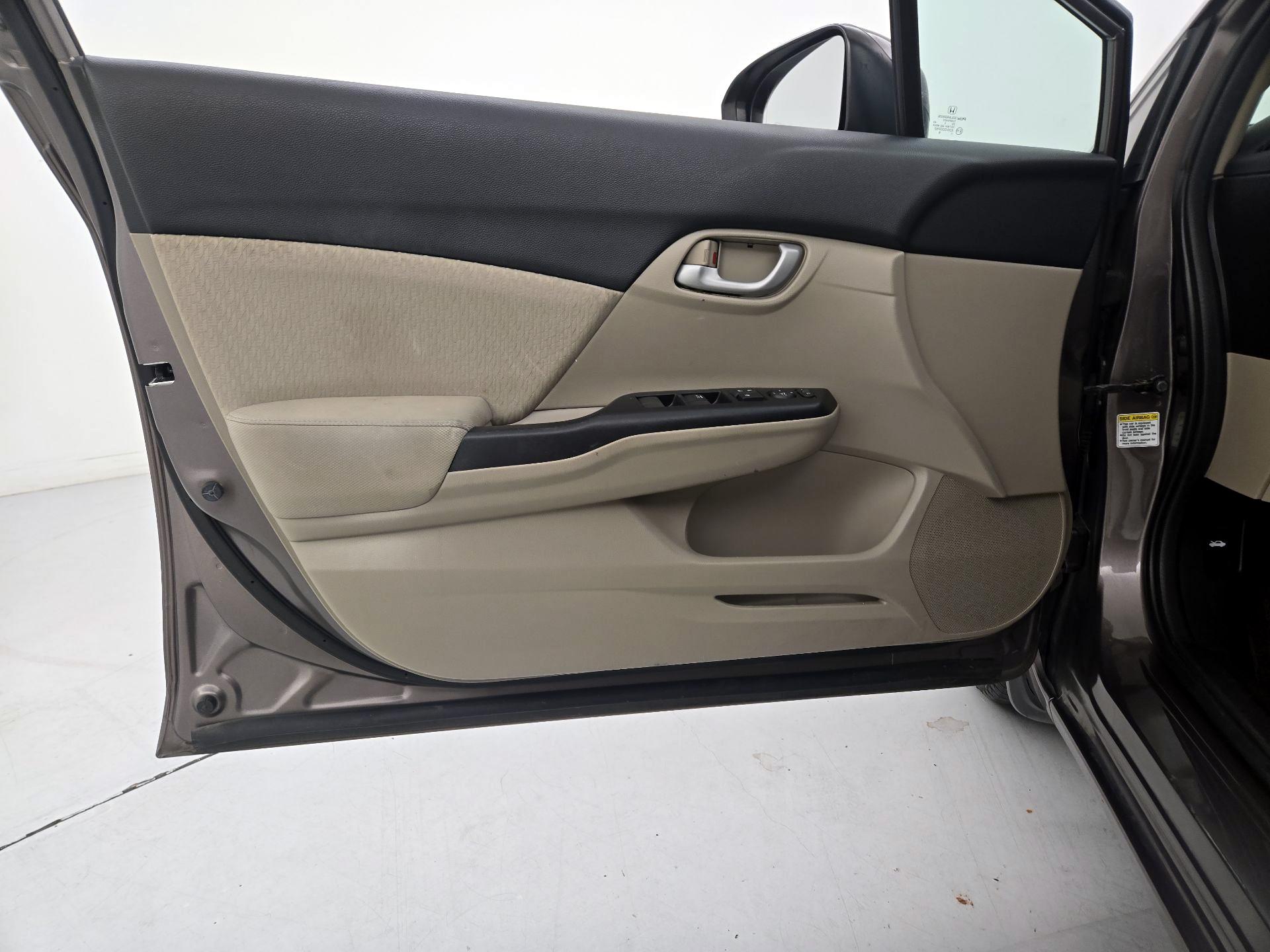 Thumbnail: 2015 Honda Civic - 12