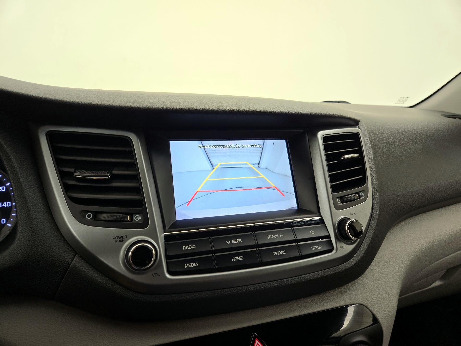 Thumbnail: 2018 Hyundai Tucson - 14