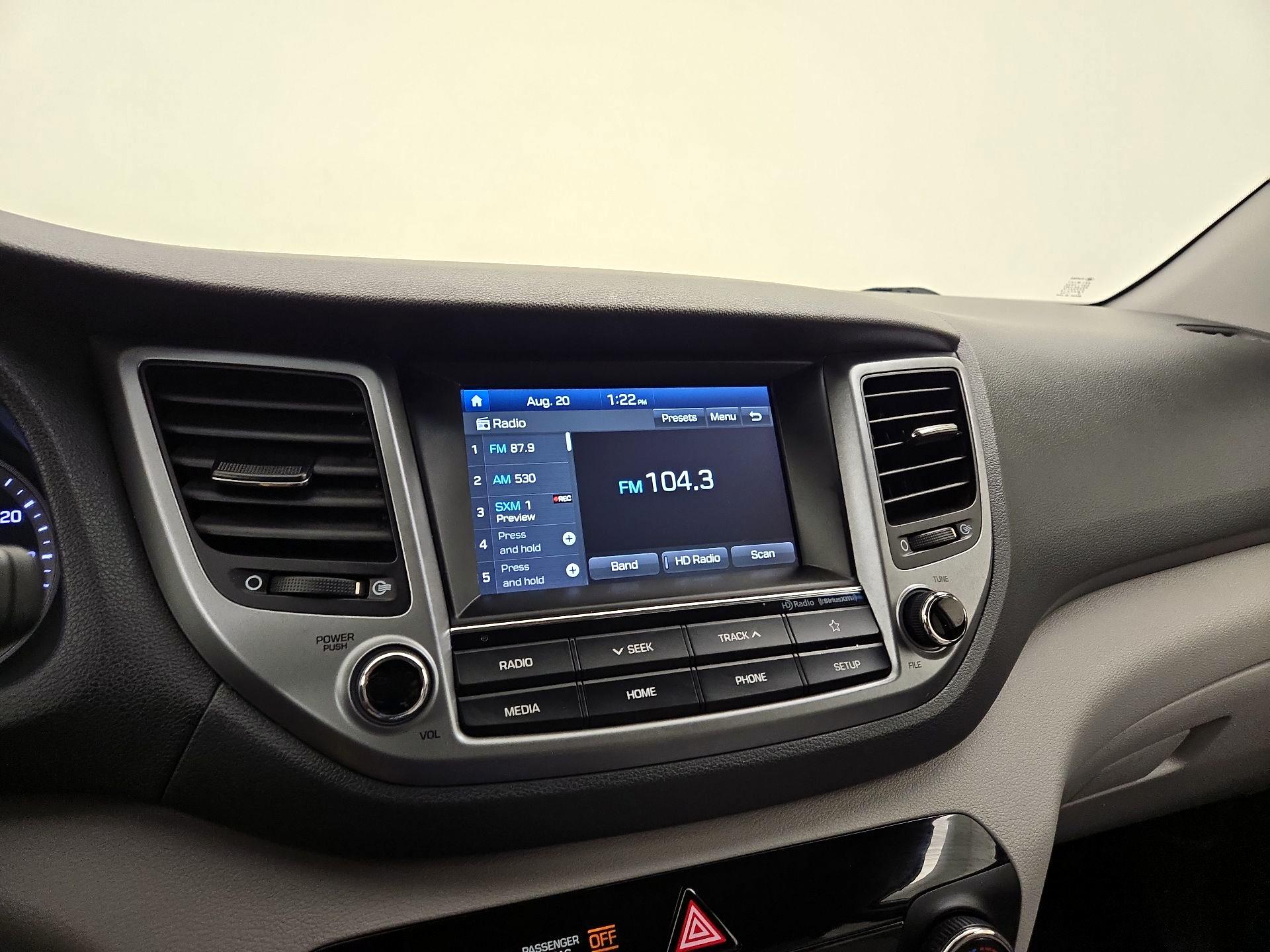 Thumbnail: 2018 Hyundai Tucson - 15