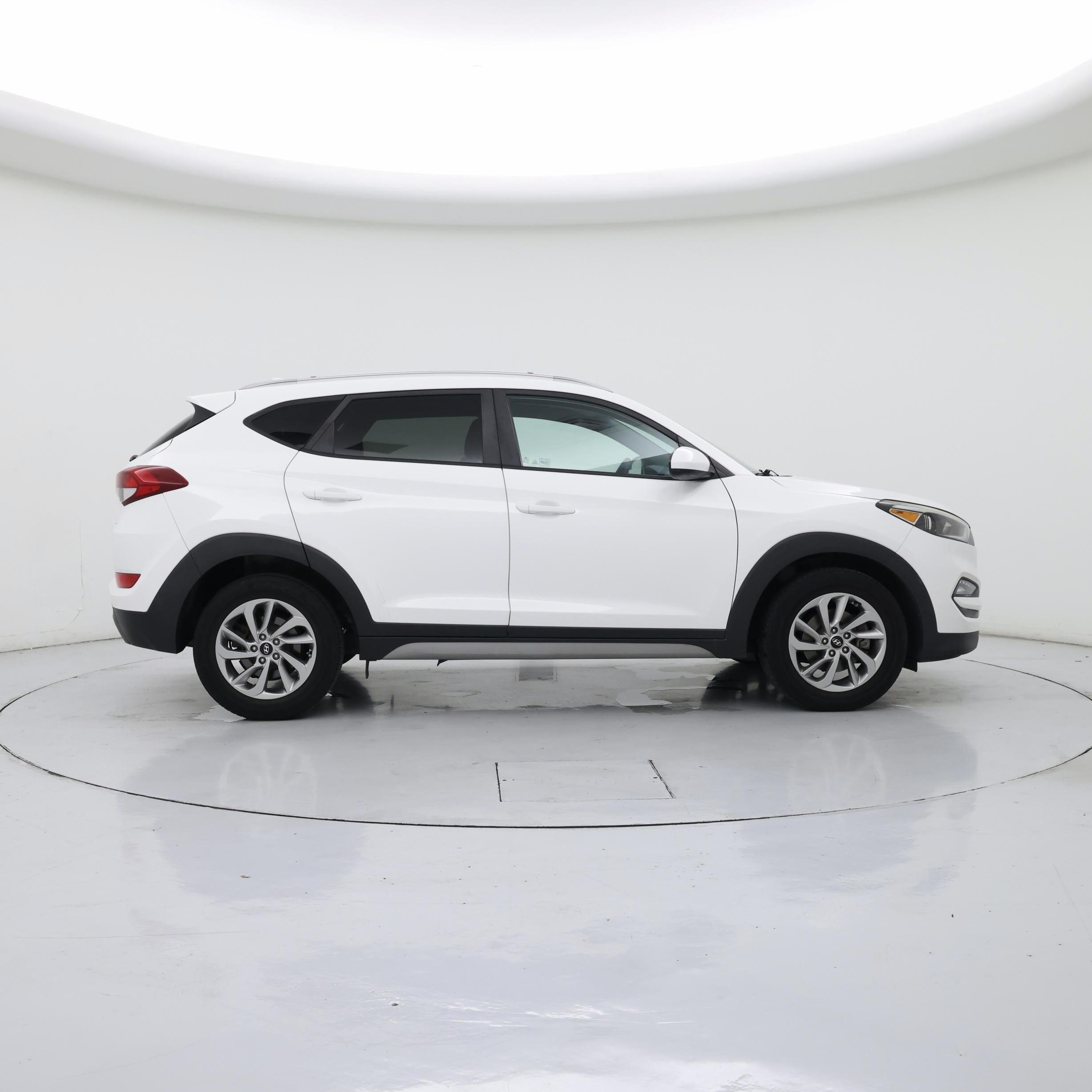 Thumbnail: 2018 Hyundai Tucson - 7