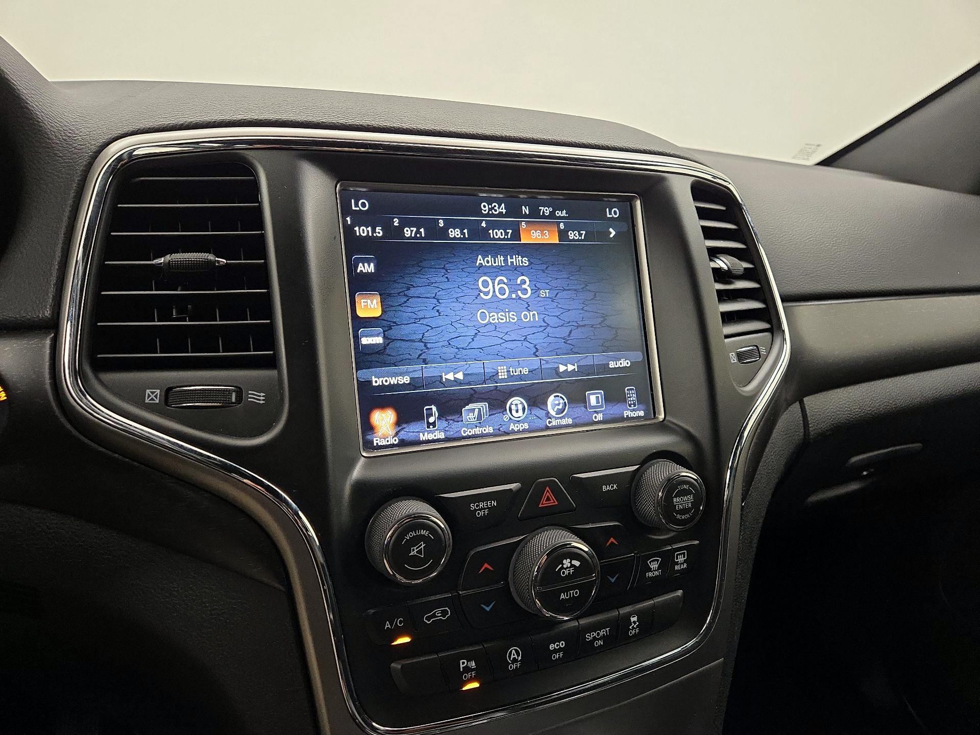 Thumbnail: 2017 Jeep Grand Cherokee - 15